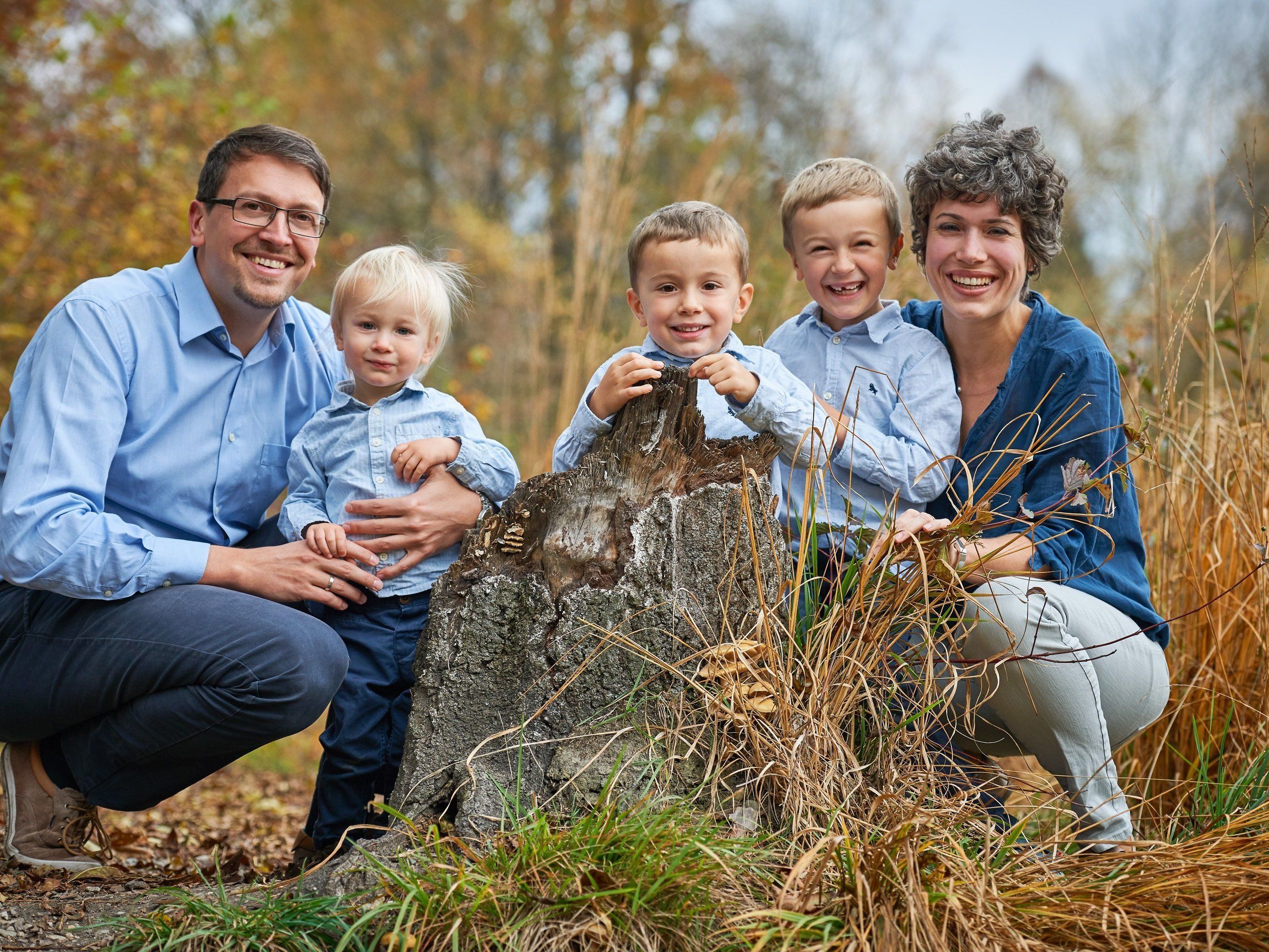 Der dreifachen Mutter Eva-Maria Fitz (r.) geht es nach der Stammzellenspende wieder besser. Der dreifachen Mutter Eva-Maria Fitz (r.) geht es nach der Stammzellenspende wieder besser.