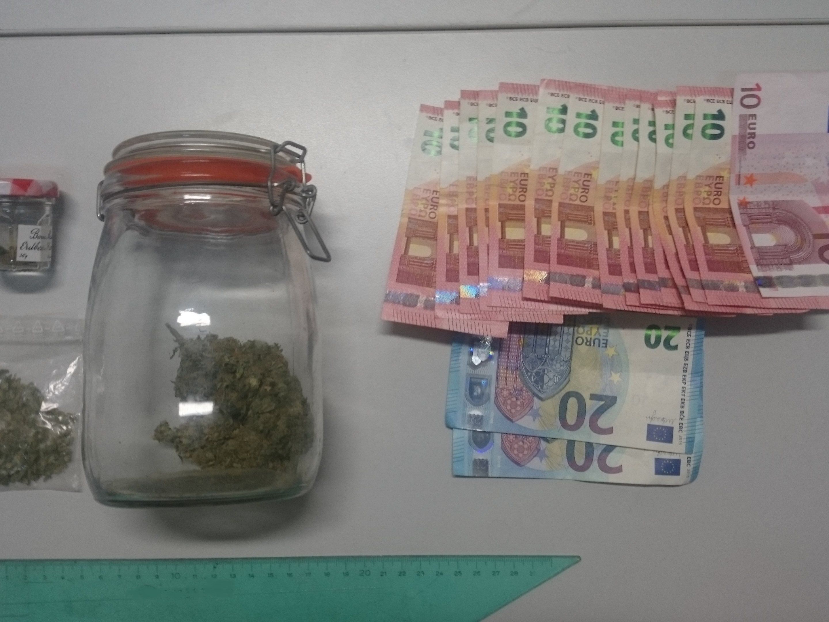 In Meidling konnte ein Suchtmittelhändler ausgemacht und verhaftet werden In Meidling konnte ein Suchtmittelhändler ausgemacht und verhaftet werden