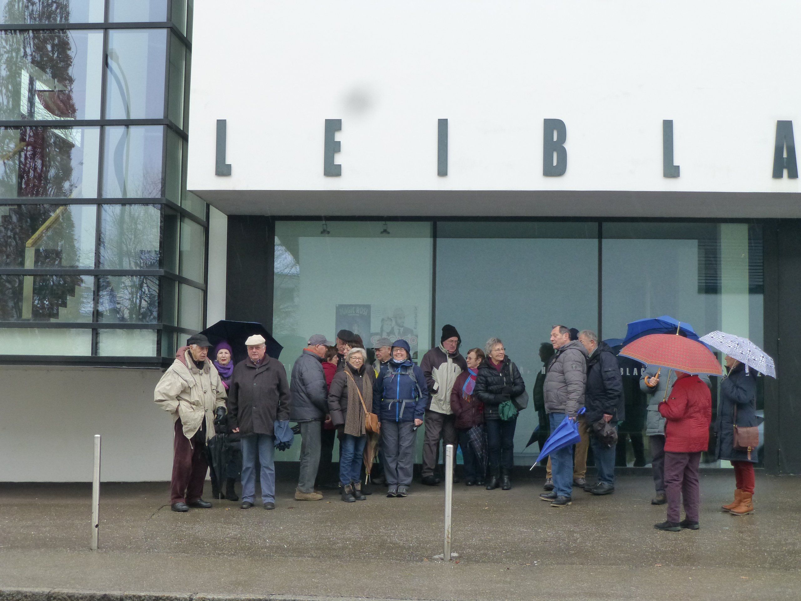 Wetterfeste Seniorenbund Wanderer. Wetterfeste Seniorenbund Wanderer.