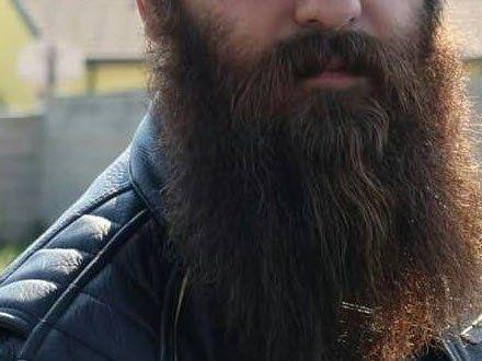Sein Bart ist der ganze Stolz des 33-jährigen Wiener Polizisten