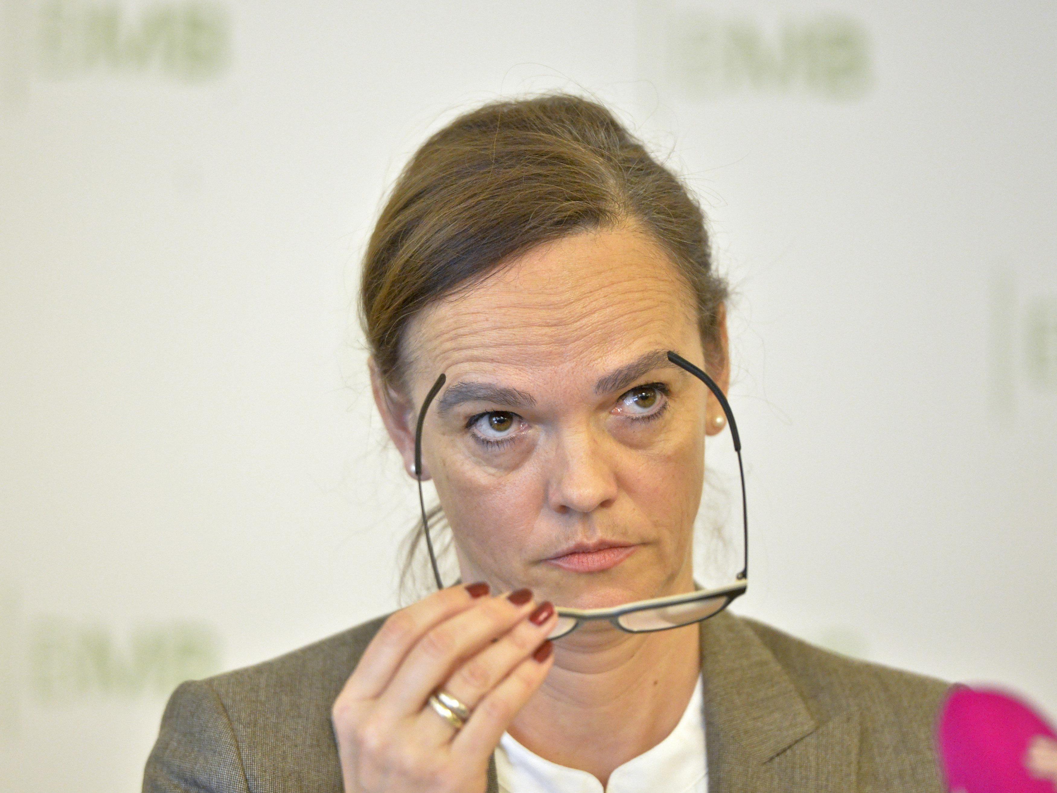 Bildungsministerin Sonja Hammerschmid (SPÖ) will Sonderschulen bis 2020 abschaffen.