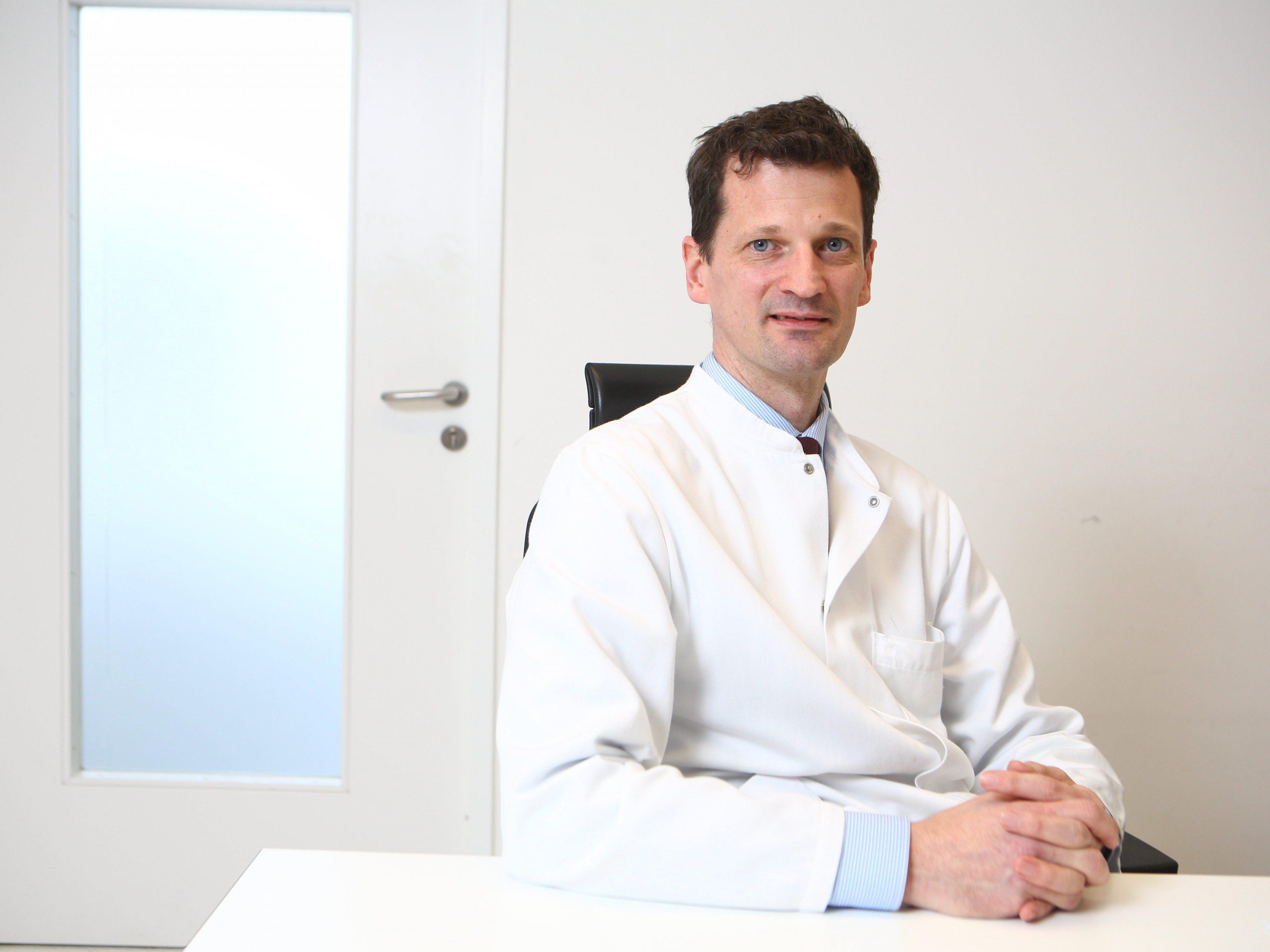 Primar Holger Rumpold ist Onkologe und damit Krebsexperte.