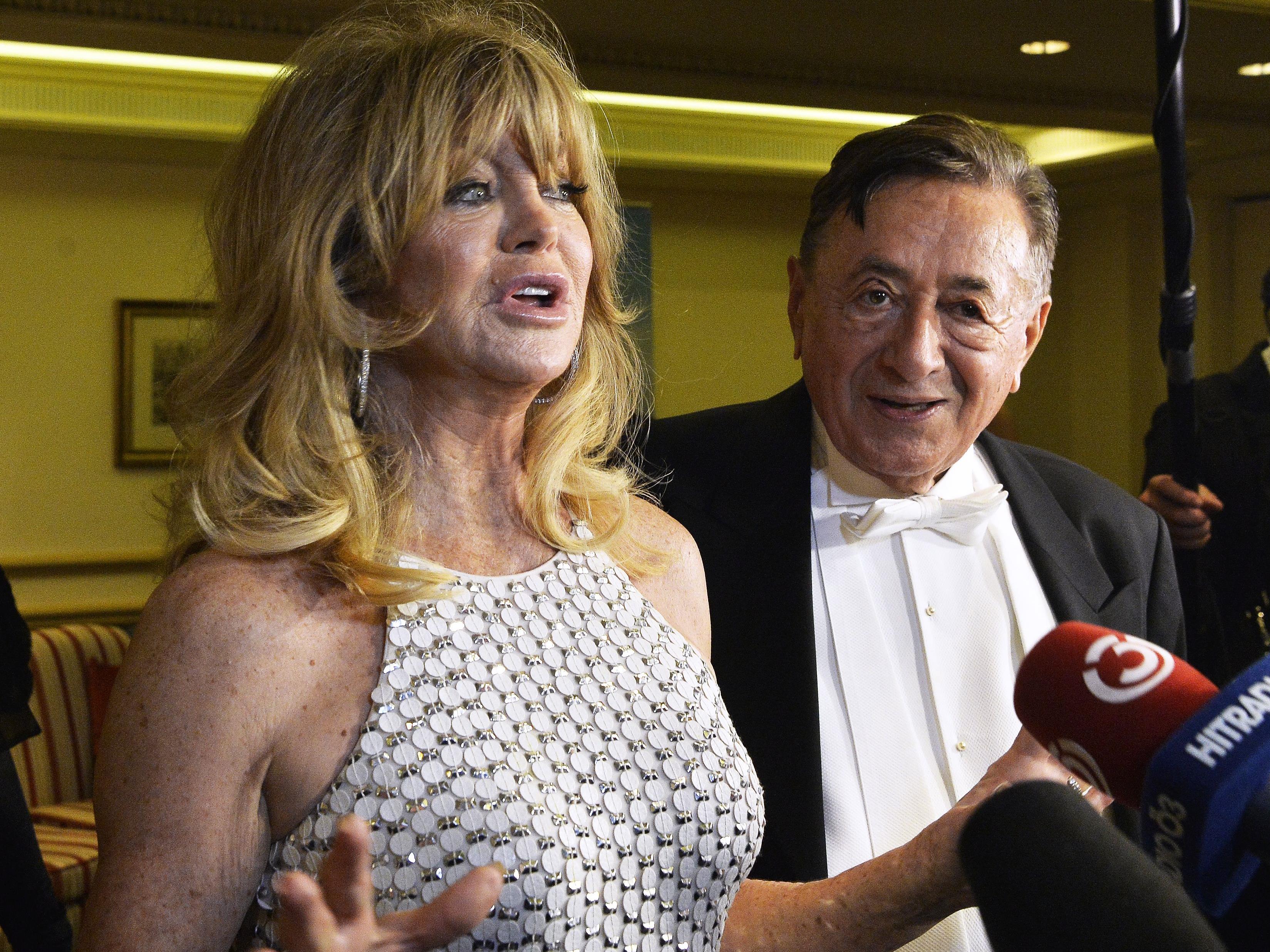 Goldie Hawn und Richard Lugner vor dem Wiener Opernball.