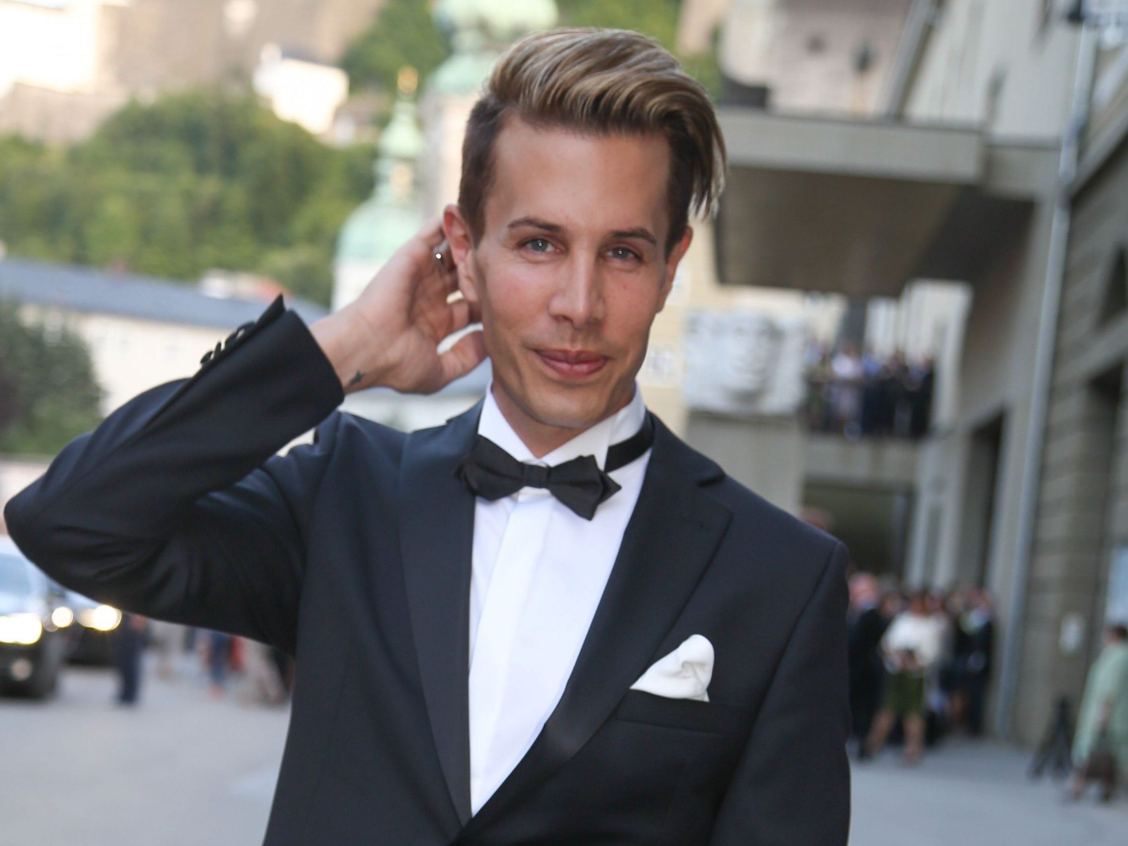 Florian Wess gibt am Montag auf der Wiener Kärntner Straße eine Autogrammstunde. Florian Wess gibt am Montag auf der Wiener Kärntner Straße eine Autogrammstunde.