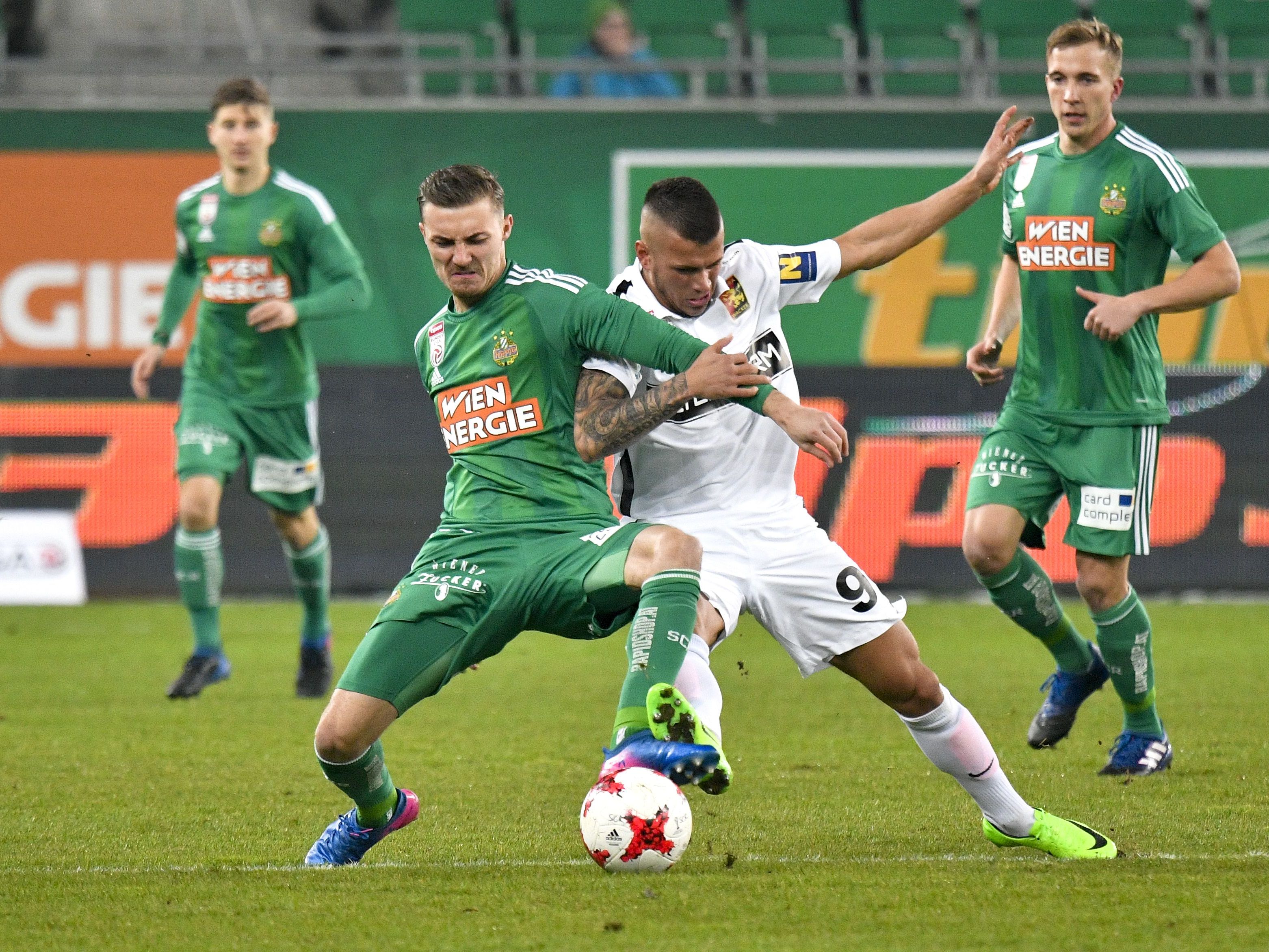 Rapid Wien kam gegen Admira Wacker Mödling nicht über ein 0:0 hinaus. Rapid Wien kam gegen Admira Wacker Mödling nicht über ein 0:0 hinaus.