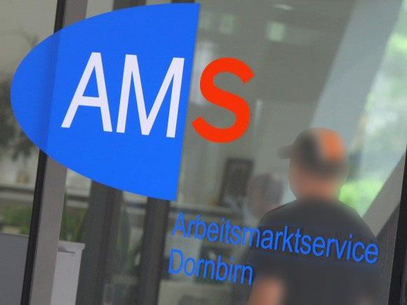 Das AMS Vorarlberg gab vergangenes Jahr 128 Millionen Euro für die Existenzsicherung aus.