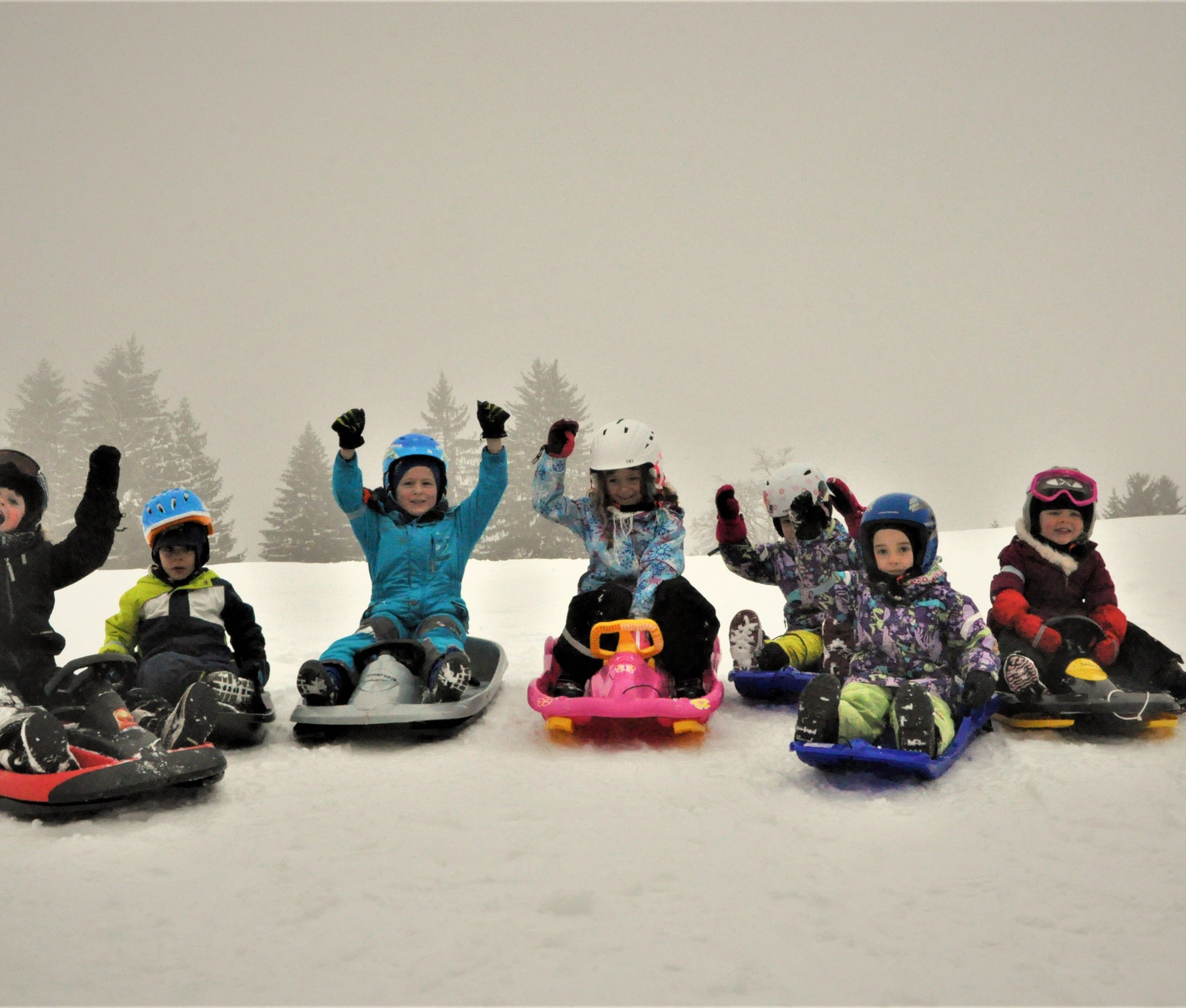 Die rund 80 Kids hatten einen riesen Spaß bei der Schneewoche in Furx. Die rund 80 Kids hatten einen riesen Spaß bei der Schneewoche in Furx.