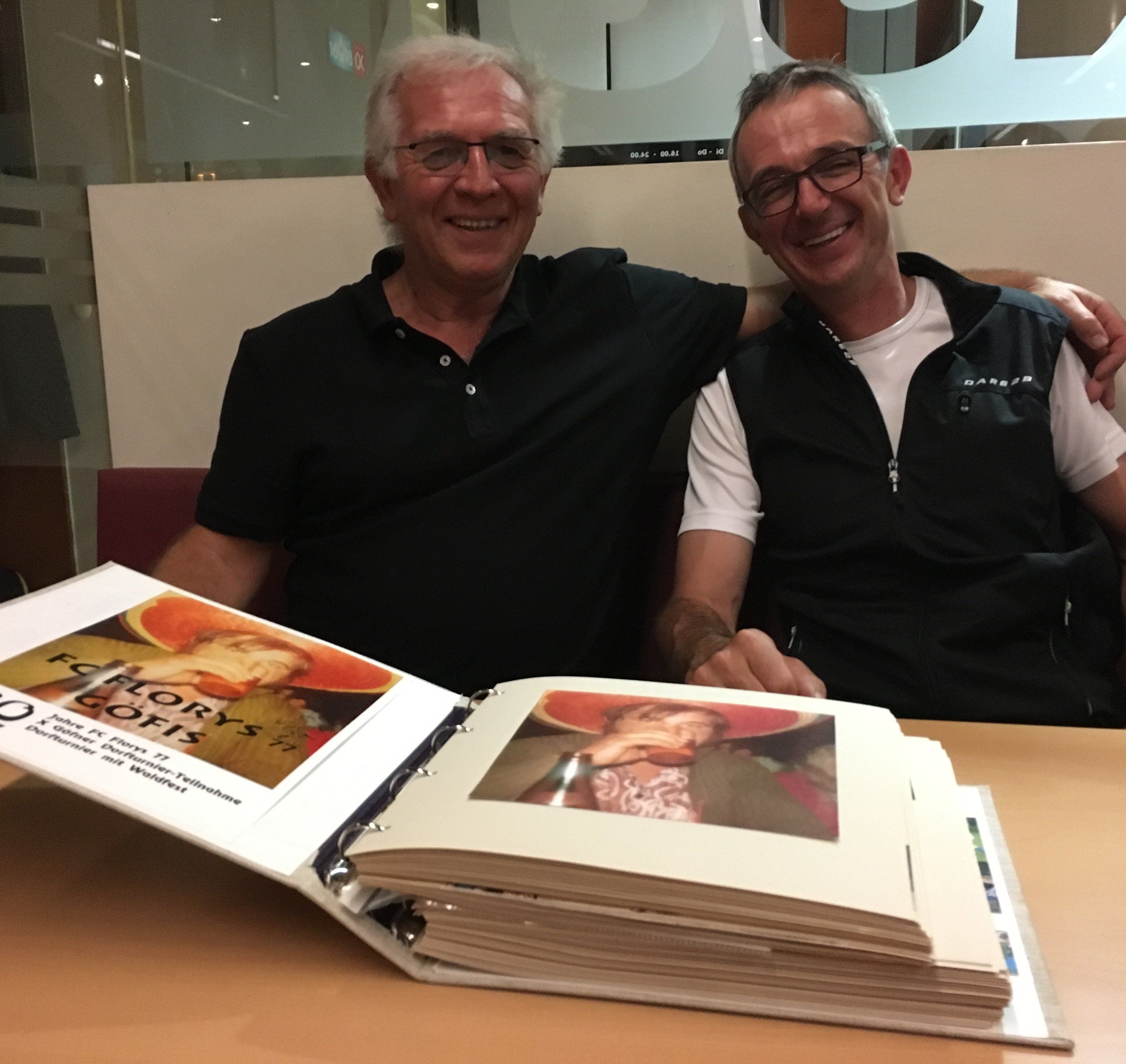 Heribert Gut (li.), Gründungsmitglied und Ehrenpräsident der Florys, mit seinem Nachfolger Toni Lerchster. Heribert Gut (li.), Gründungsmitglied und Ehrenpräsident der Florys, mit seinem Nachfolger Toni Lerchster.