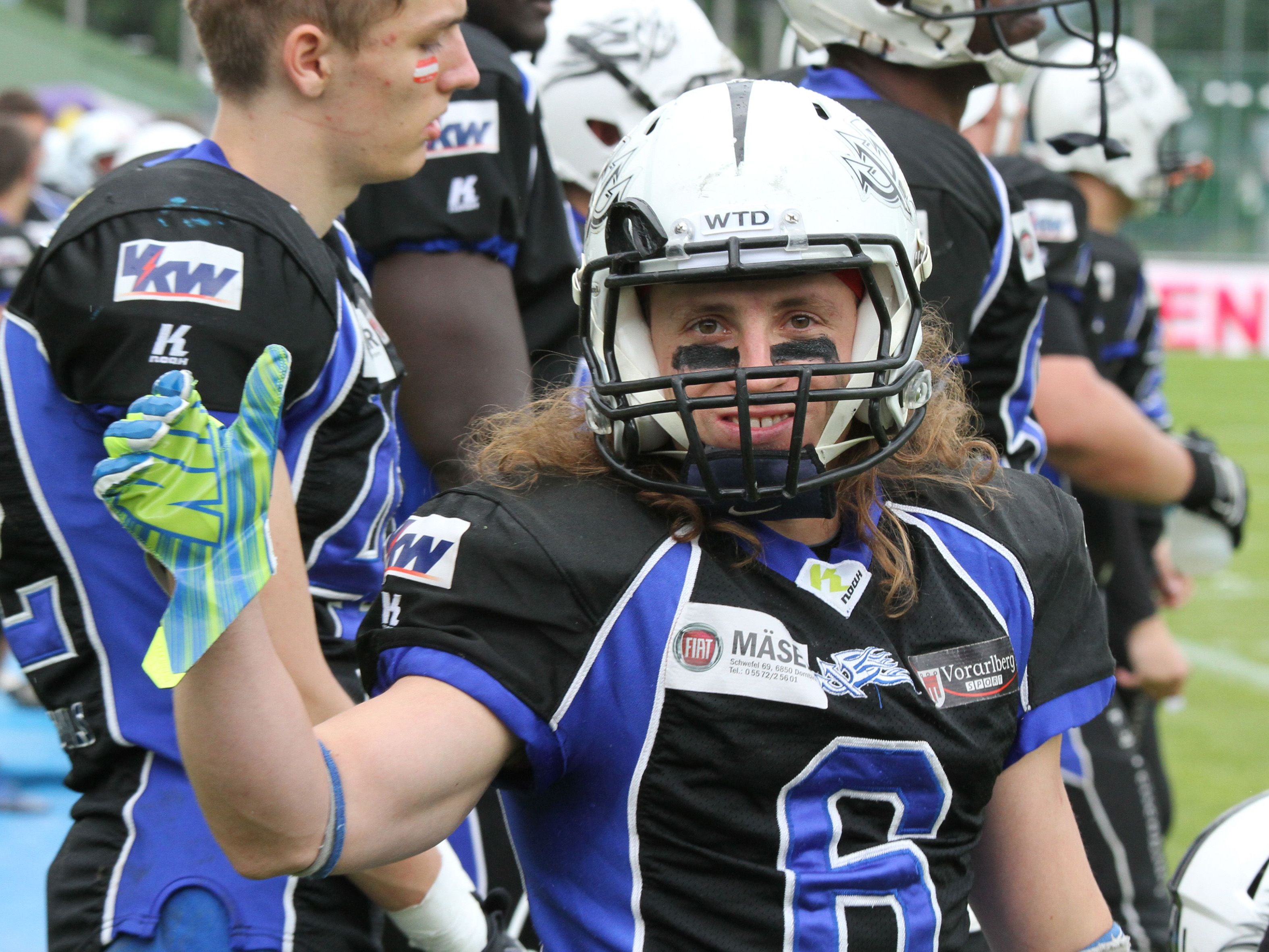 Mario Bunderla im Dress seiner Cineplexx Blue Devils. Mario Bunderla im Dress seiner Cineplexx Blue Devils.
