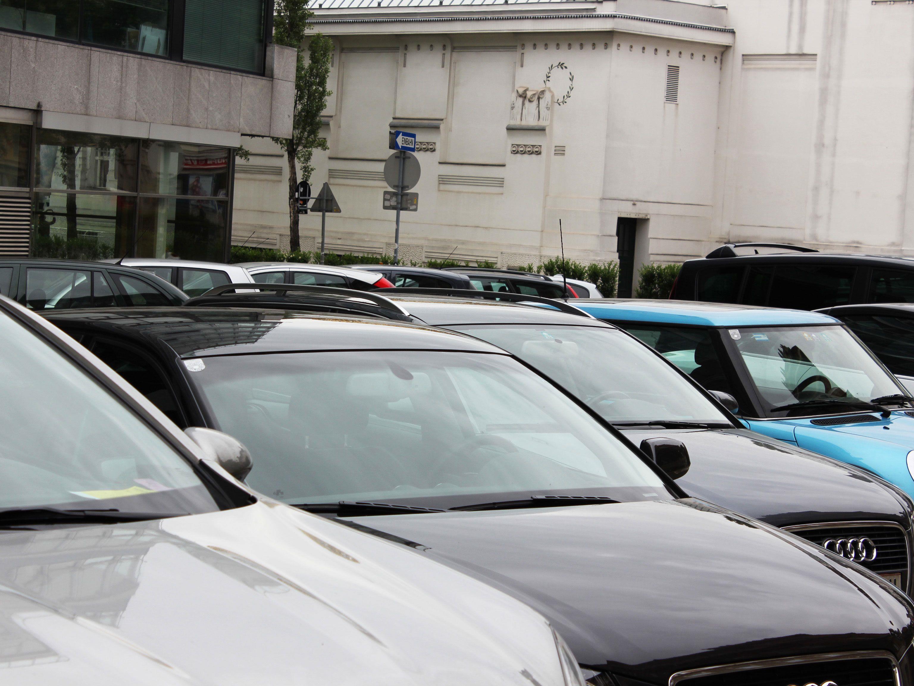 In Wien haben im Bundesländervergleich die wenigsten Einwohner ein eigenes Auto In Wien haben im Bundesländervergleich die wenigsten Einwohner ein eigenes Auto