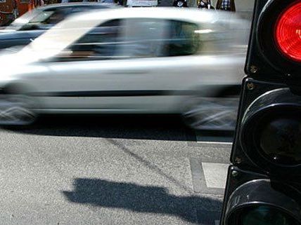 In beiden Fällen wurde Fahrerflucht begangen. In beiden Fällen wurde Fahrerflucht begangen.
