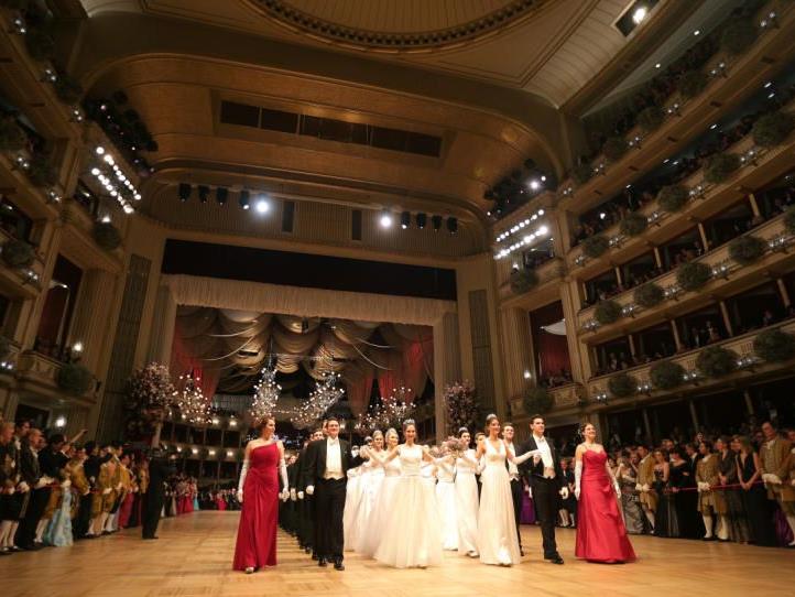 Seien Sie LIVE mit dabei am Opernball 2017. Seien Sie LIVE mit dabei am Opernball 2017.