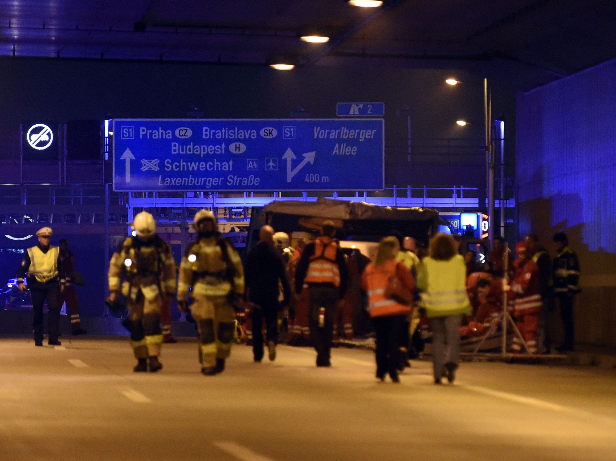 Der Tunnel Vösendorf auf der S1 ist gesperrt Der Tunnel Vösendorf auf der S1 ist gesperrt