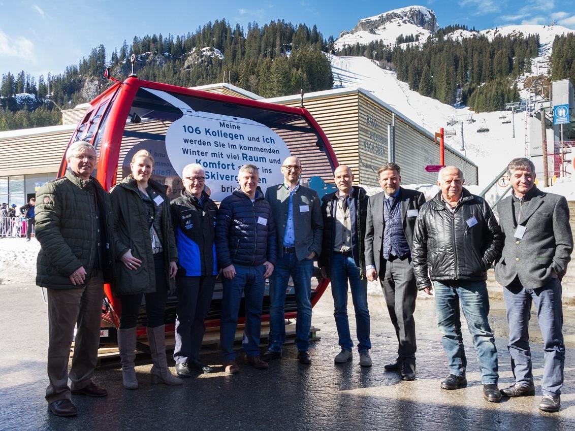 Die Verantwortlichen Tourismusgesellschaften Allgäu und Kleinwalsertal sowie der Skiliftgesellschaft links der Breitach freuen sich über den Start der zweiten Bauphase der neuen Ifenbahn.