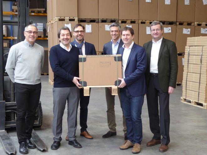 Der Vorarlberger Wellpappehersteller Rondo Ganahl AG mit Sitz in Frastanz wird den deutschen Verpackungsspezialisten Walz zur Gänze übernehmen.