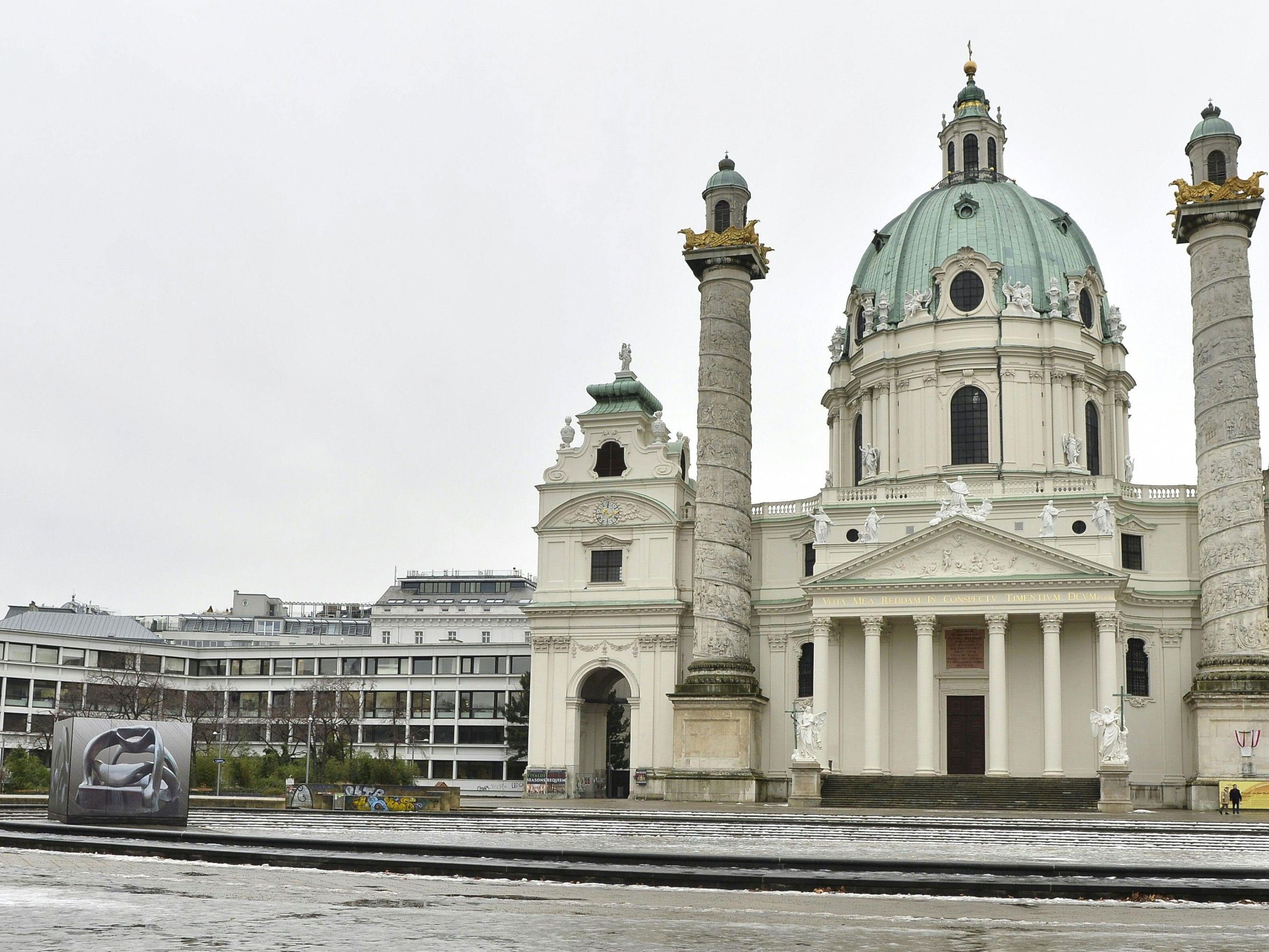 Das Winterthur-Gebäude am Karlsplatz ist Gegenstand einer aktuellen Debatte Das Winterthur-Gebäude am Karlsplatz ist Gegenstand einer aktuellen Debatte