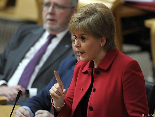Sturgeon wurde das Mandat erteilt Sturgeon wurde das Mandat erteilt