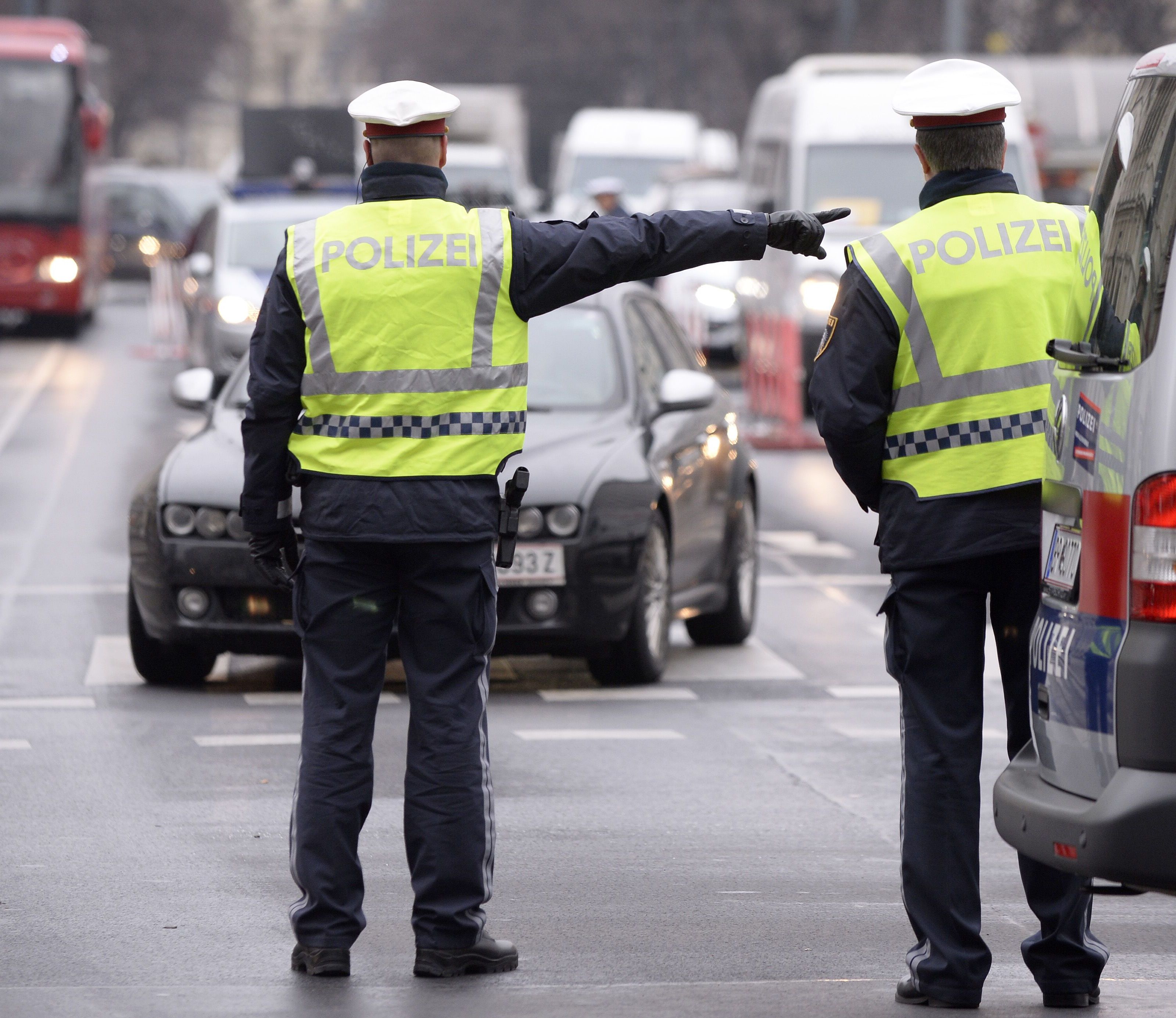 Staus und Sperren wegen Demo am Mittwochnachmittag in Wien. Staus und Sperren wegen Demo am Mittwochnachmittag in Wien.