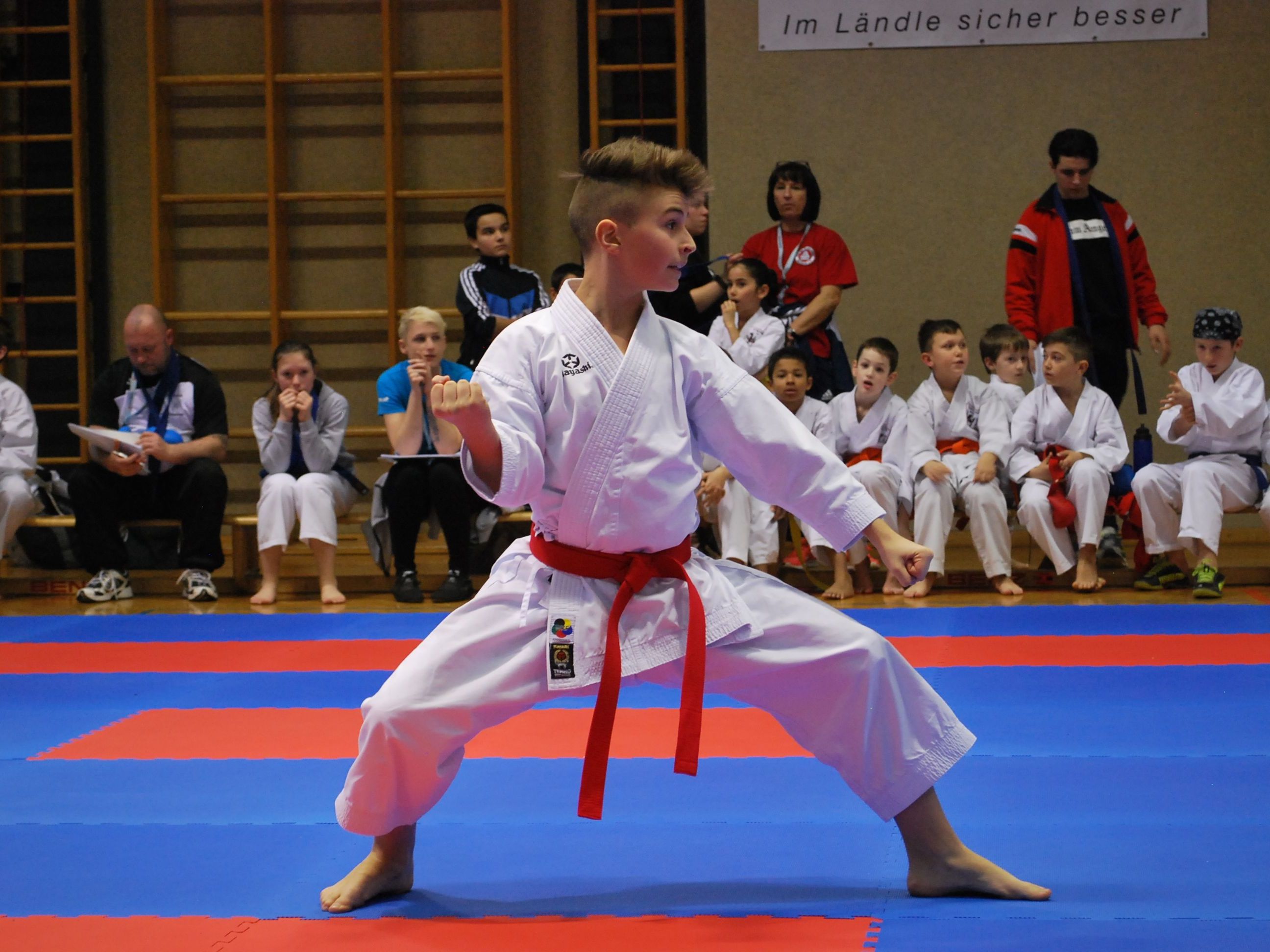 Beim Internationalen Lions Cup geben die Sportler alles. Beim Internationalen Lions Cup geben die Sportler alles.