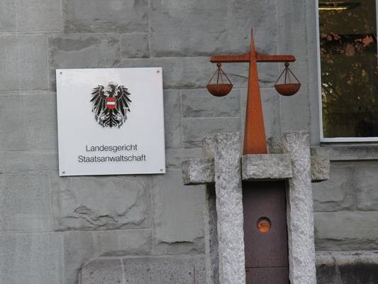 Der Prozess gegen einen Hohenemser Stadtbeamten im Zuge der Wahlkartenaffäre wird am Landesgericht Feldkirch stattfinden.