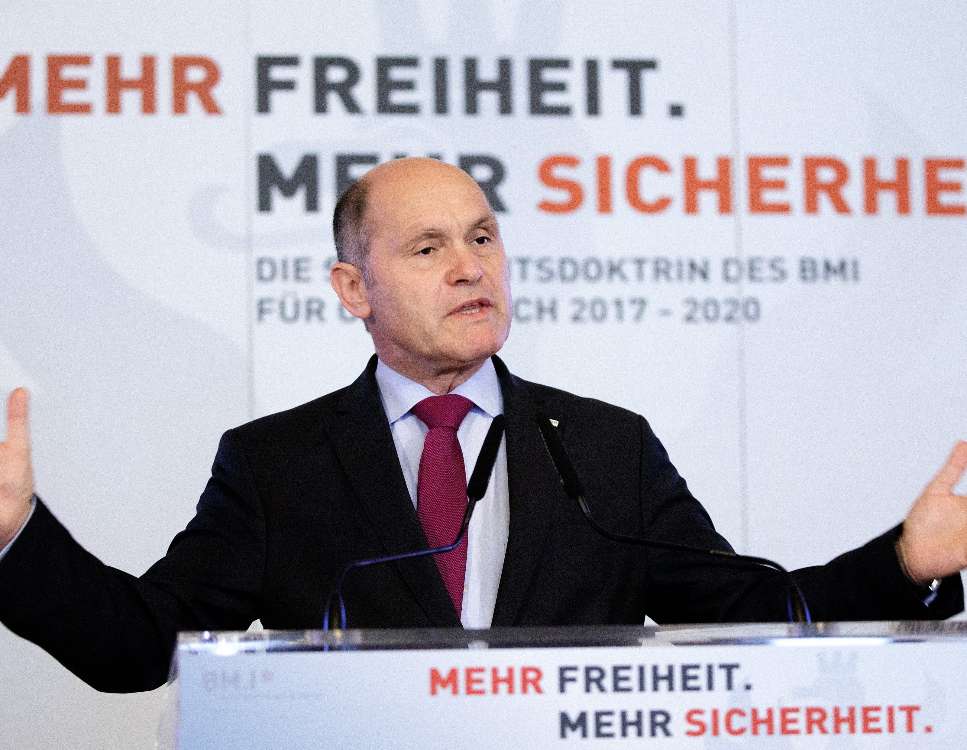 Sobotka zur Sicherheitsdoktrin Sobotka zur Sicherheitsdoktrin