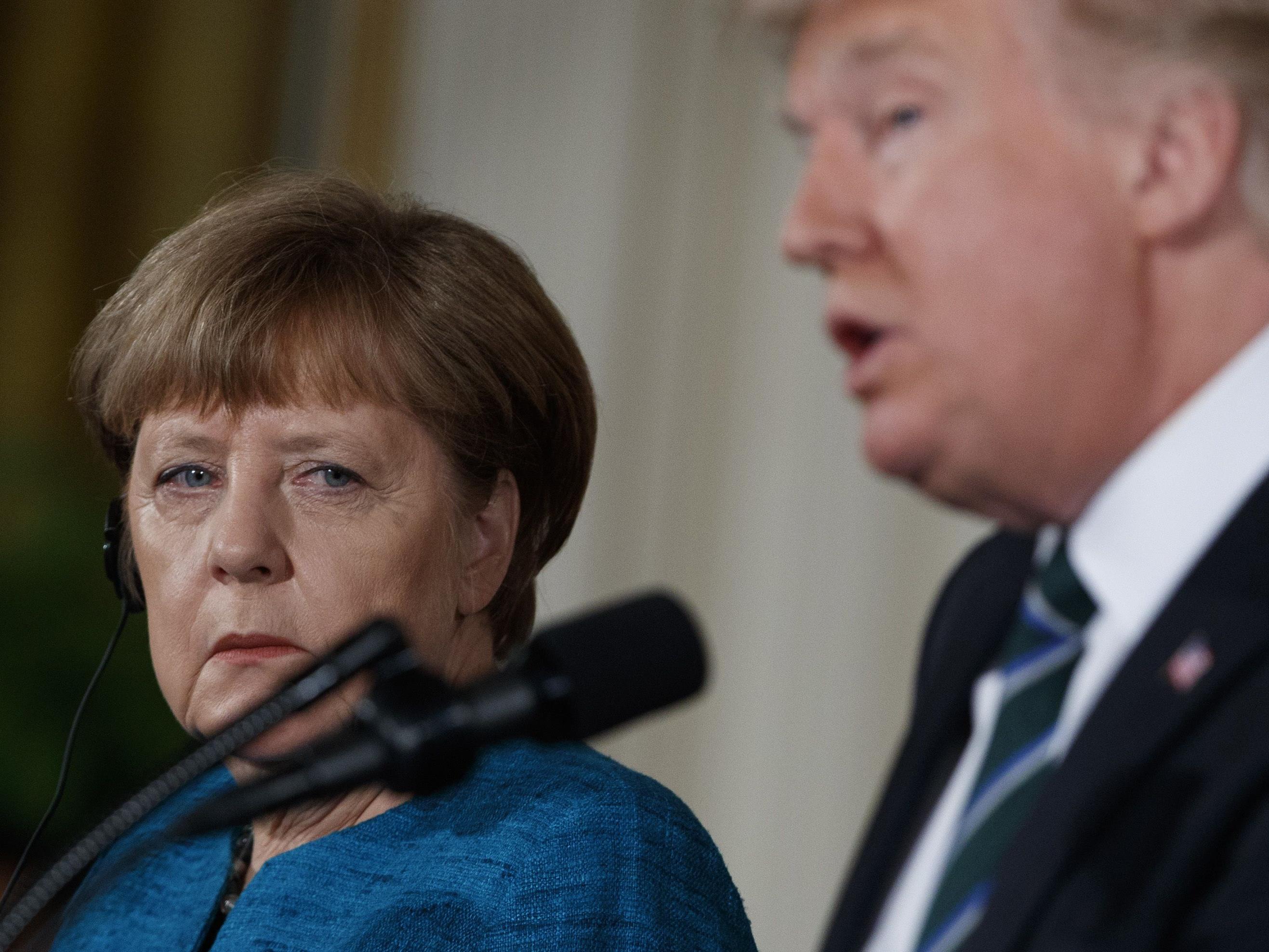 Das erste Treffen zwischen den so unterschiedlichen Politikern Merkel und Trump kann nicht alle Spannungen beseitigen.