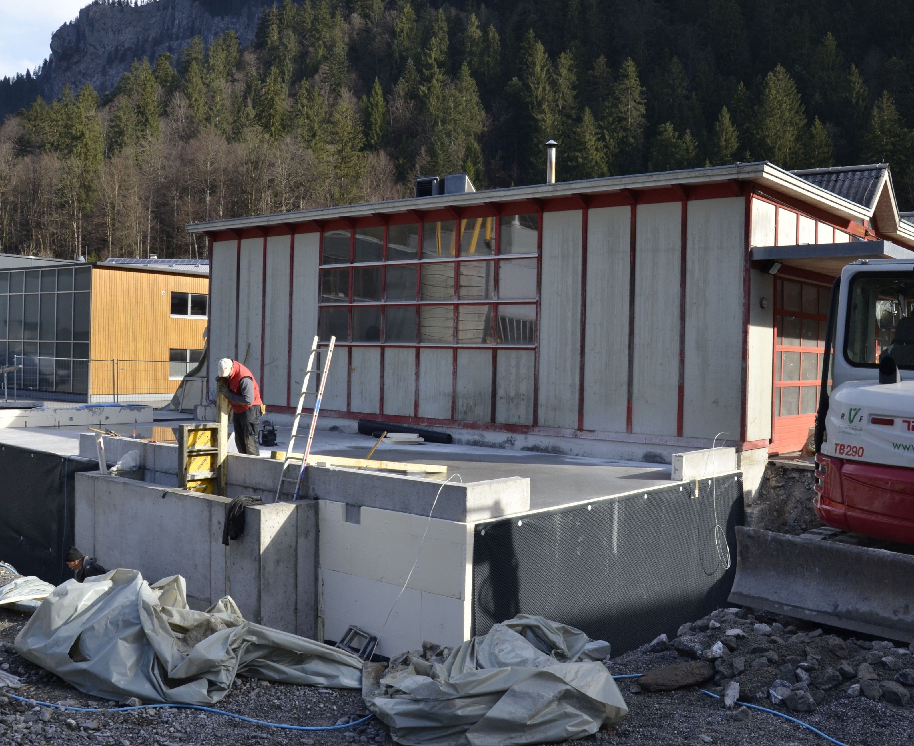 Toyota Natter Betriebsgebäude wird vergrößert Toyota Natter Betriebsgebäude wird vergrößert