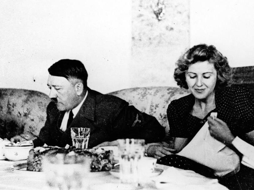 Adolf Hitler und Eva Braun.