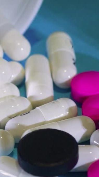 Ibuprofen ist einer Studie zufolge schädlicher als gedacht.
