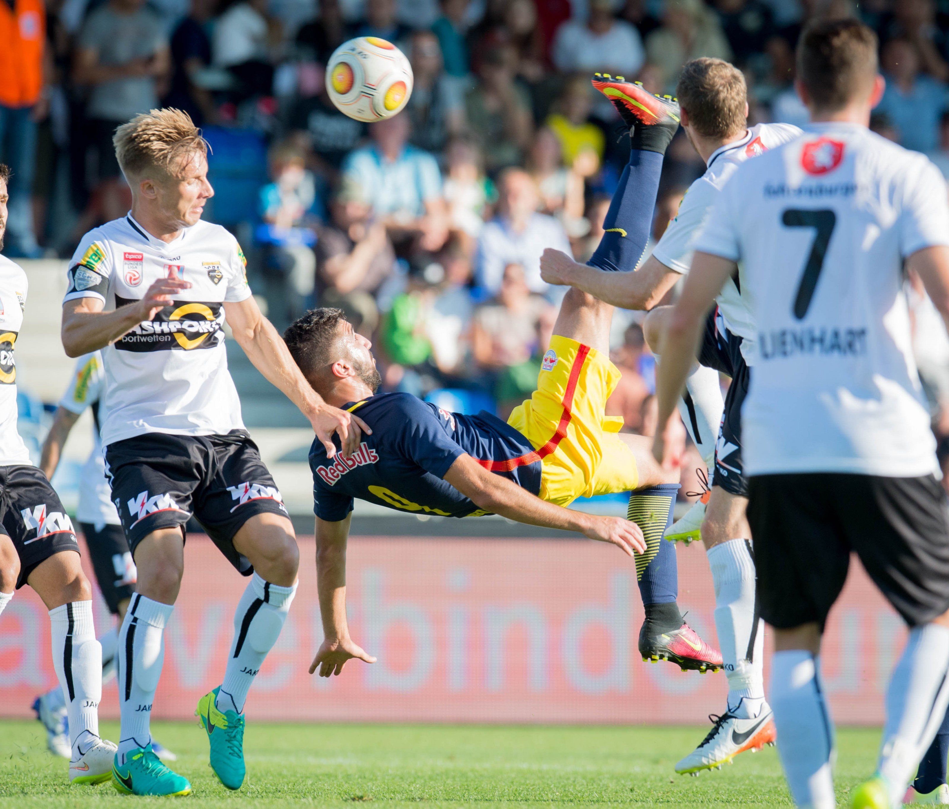 "Bullen" vor entscheidendem Schritt - Altach will mit Heimstärke dagegen halten. "Bullen" vor entscheidendem Schritt - Altach will mit Heimstärke dagegen halten.
