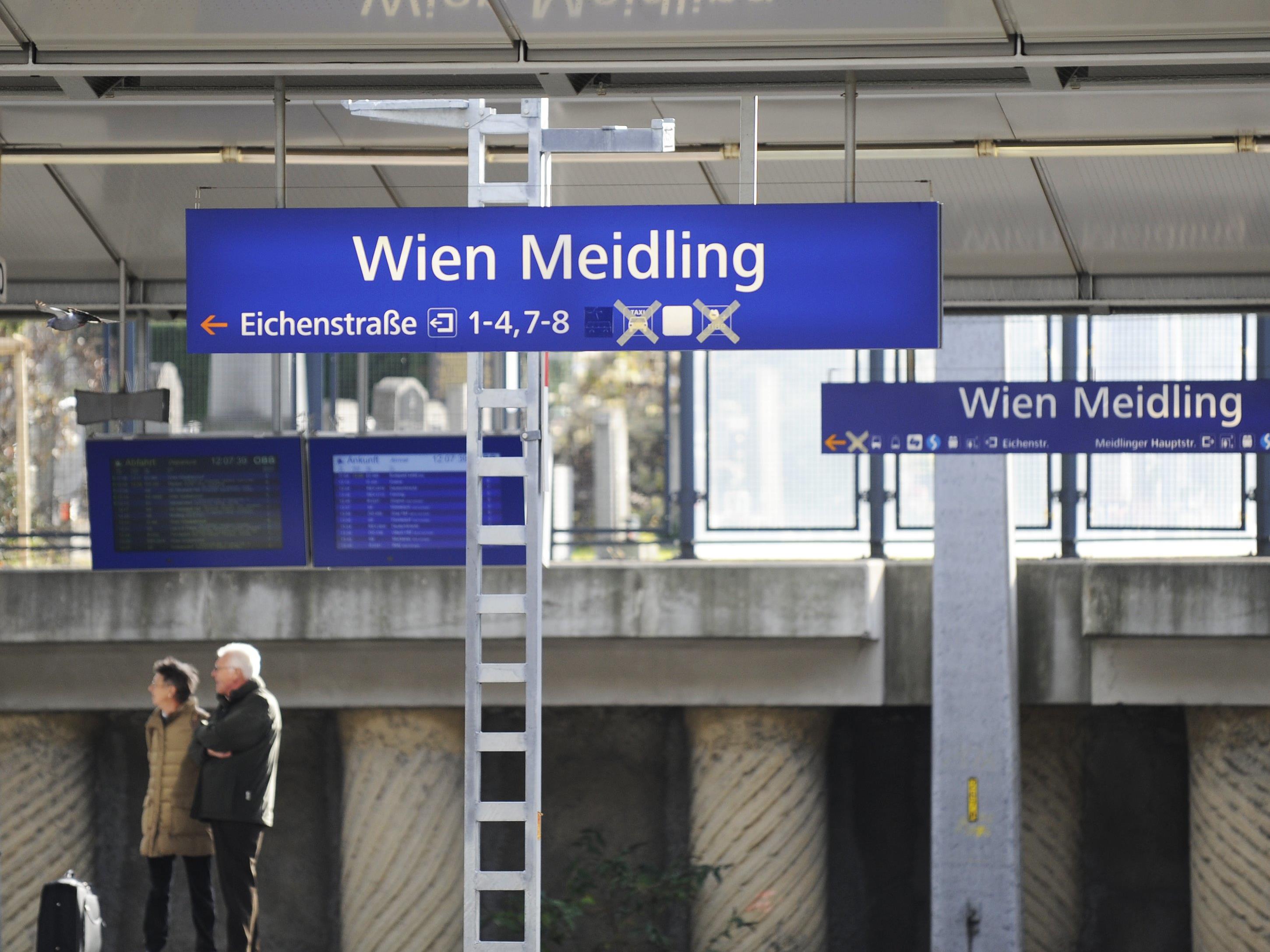 Zwei Züge kollidierten am Bahnhof Wien-Meidling Zwei Züge kollidierten am Bahnhof Wien-Meidling