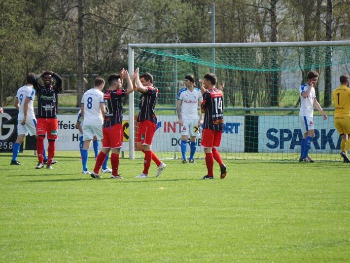 FC Schwarzach gewinnt das Heimspiel gegen den FC Schwarzach 2:1
