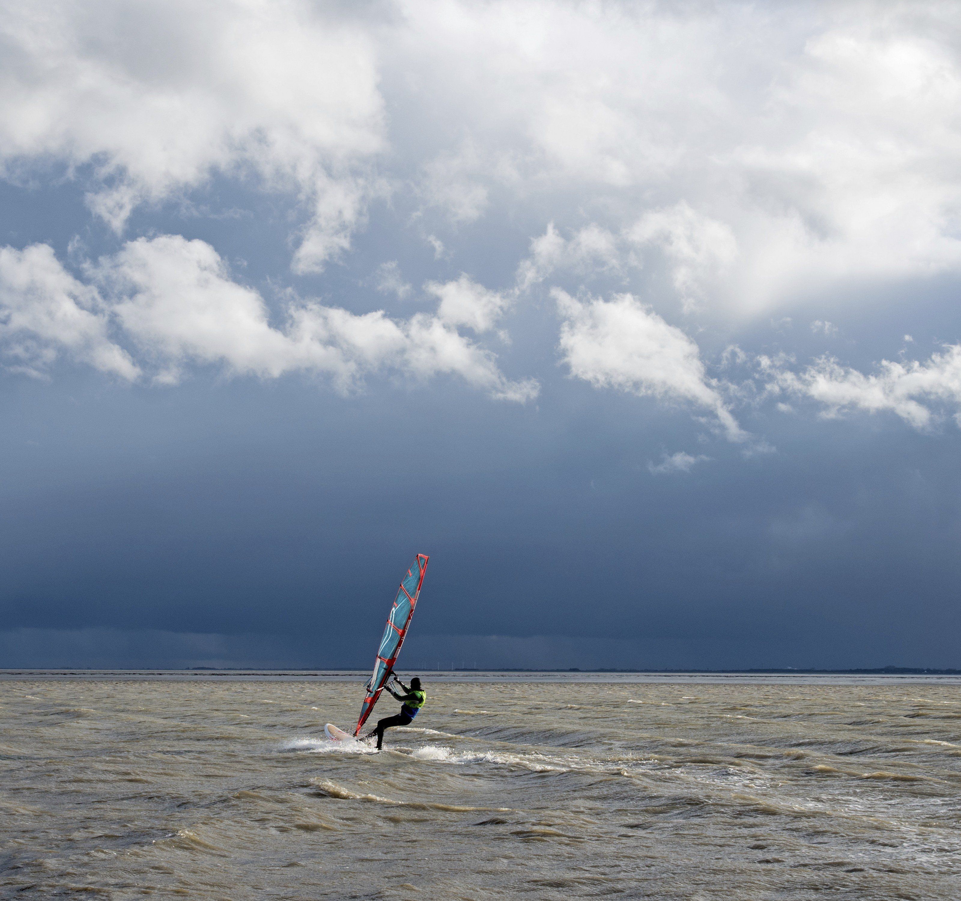 Der Surf Worldcup findet 2017 erstmals in Neusiedl am See statt. Der Surf Worldcup findet 2017 erstmals in Neusiedl am See statt.