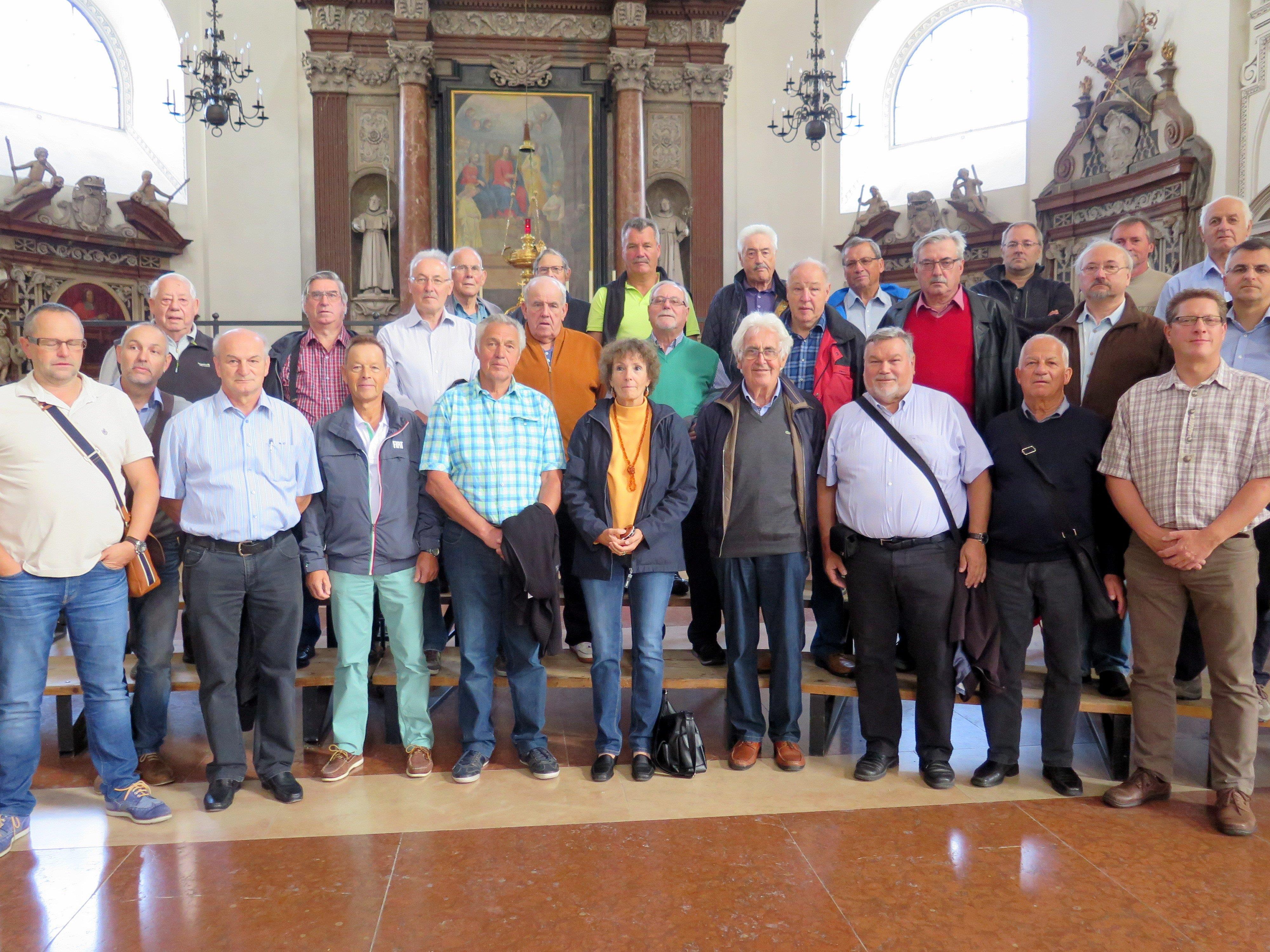 Der Liederkranz Feldkirch beim Verinsausflug im Salzburger Dom
