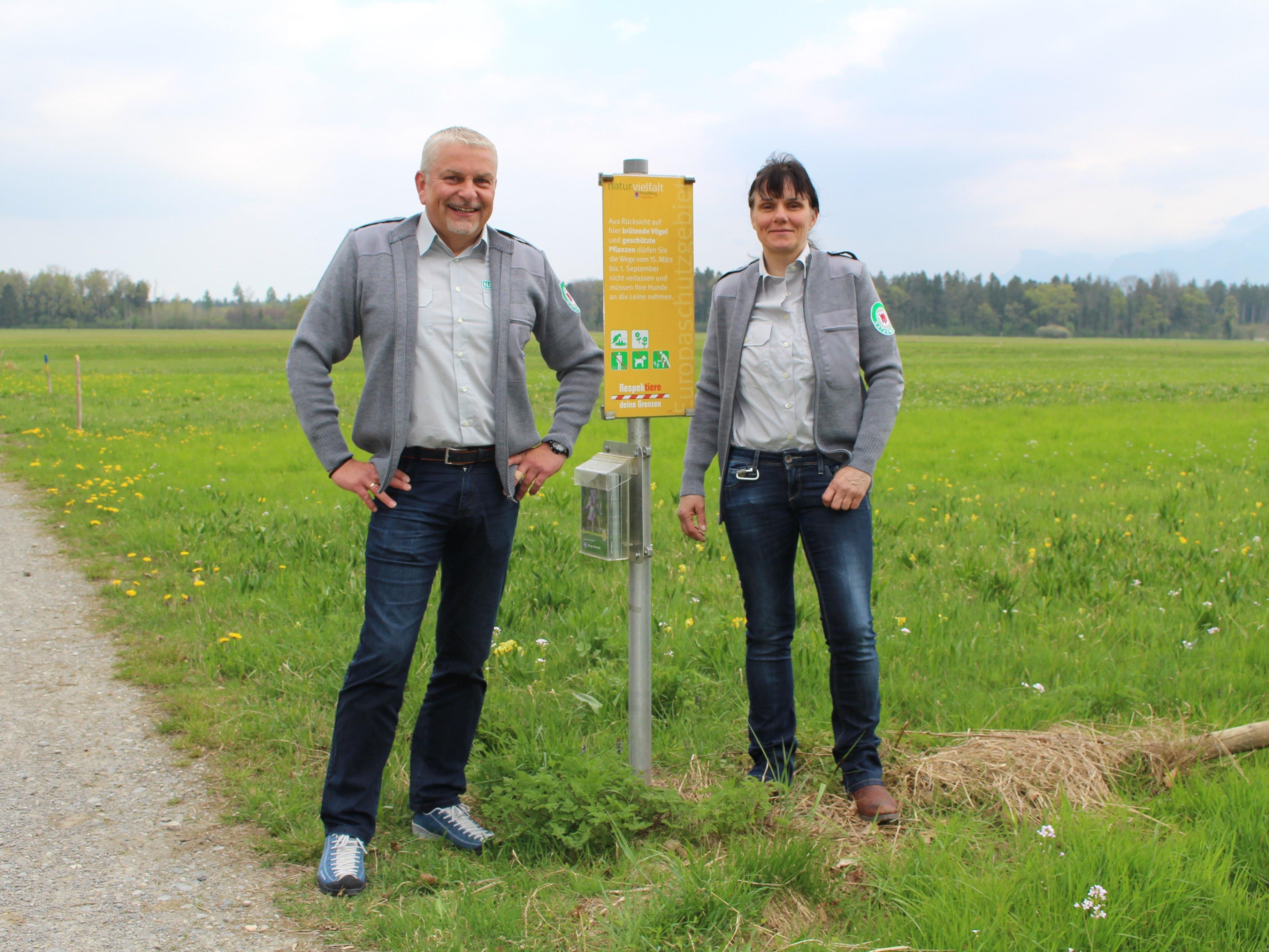 Naturwacht Feldkirch setzt auf Aufklärung über die Naturvielfalt im Schutzgebiet und Kontrollgänge.