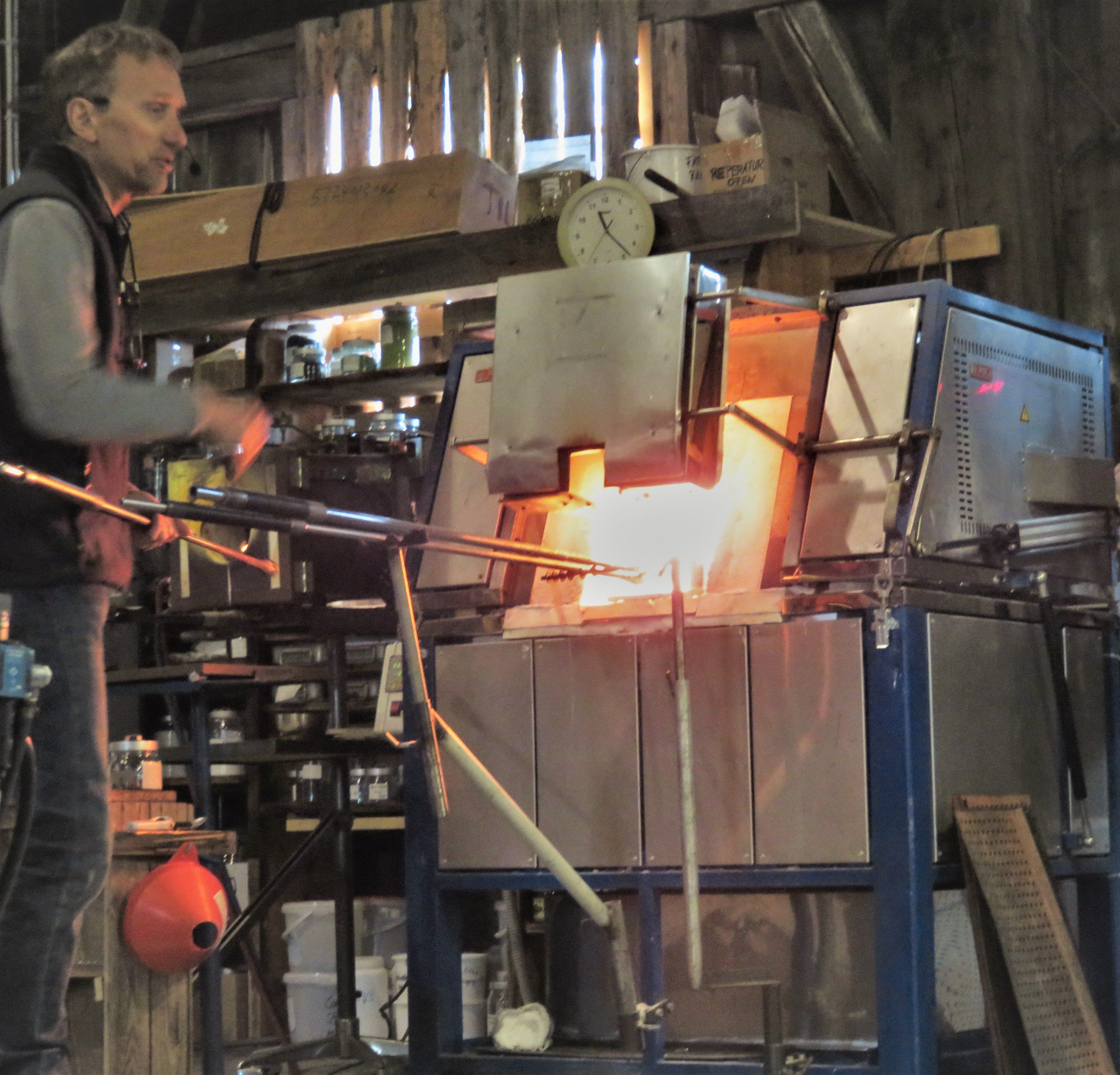 Vorführung der Glasproduktion in Schmidsfelden Vorführung der Glasproduktion in Schmidsfelden