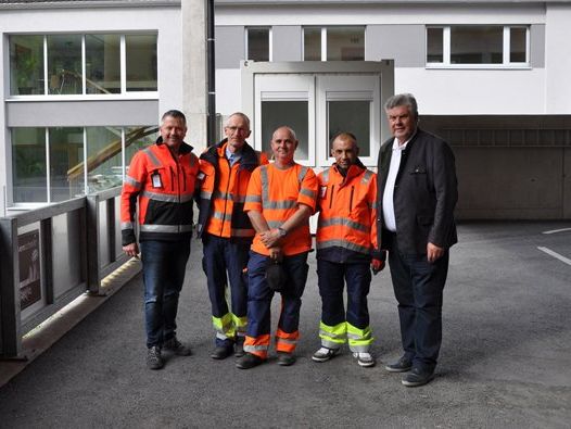 Integrationsprojekt im Altstoffsammelzentrum der Stadt Bludenz. Integrationsprojekt im Altstoffsammelzentrum der Stadt Bludenz.