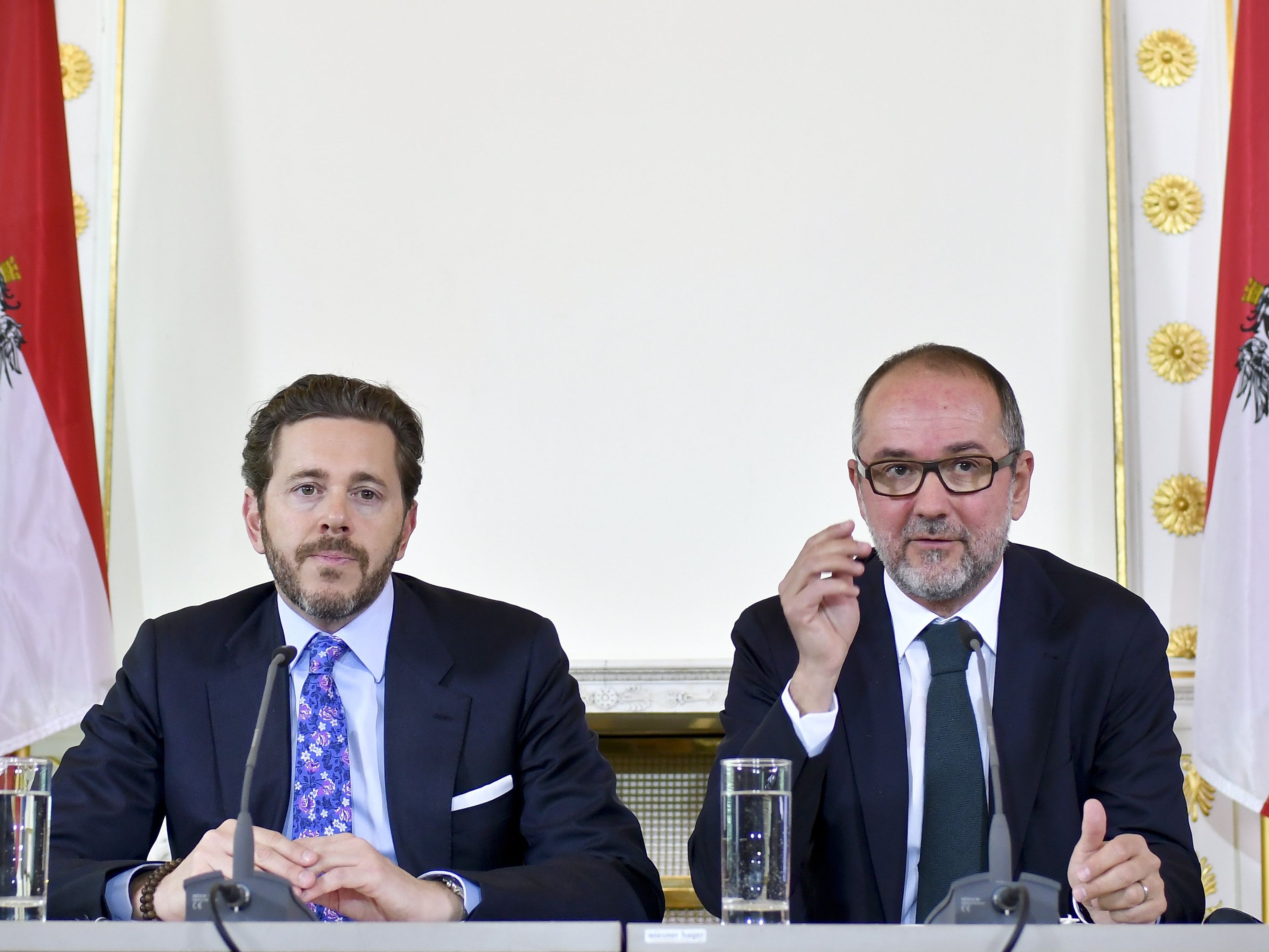 Die Regierungskoordinatoren Sts. Harald Mahrer (L/ÖVP) und BM Thomas Drozda (SPÖ). Die Regierungskoordinatoren Sts. Harald Mahrer (L/ÖVP) und BM Thomas Drozda (SPÖ).