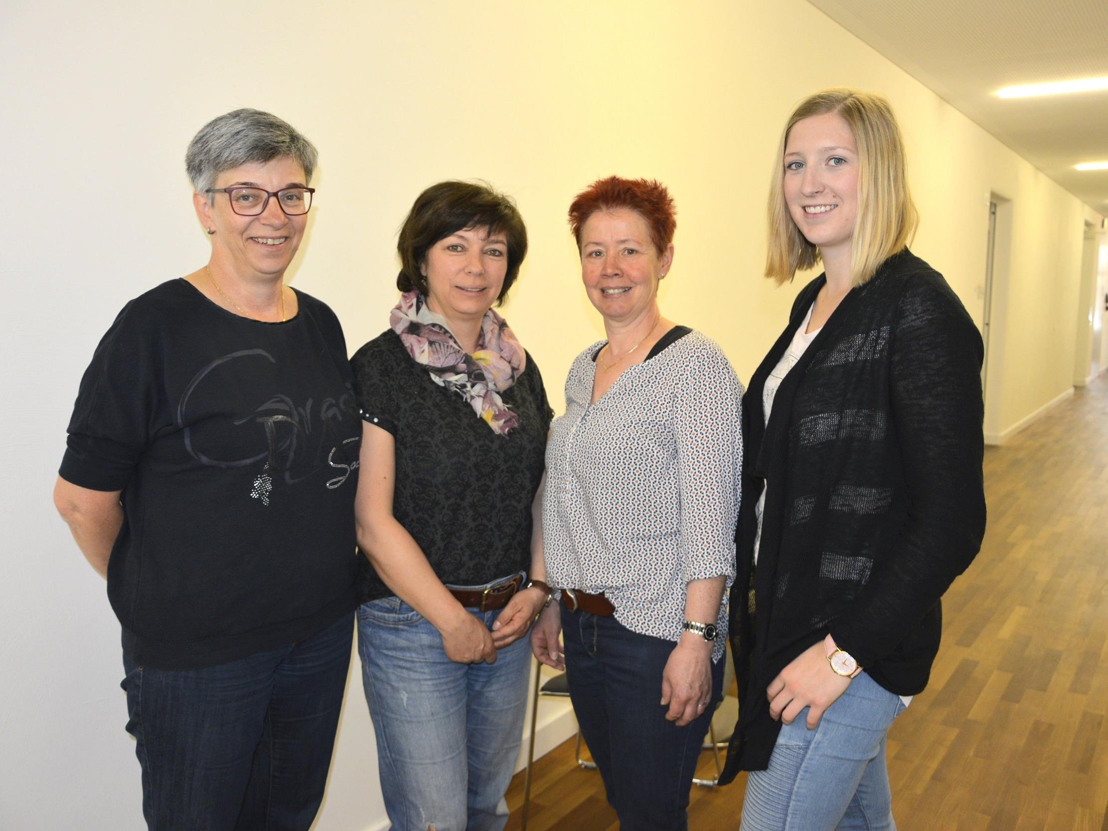 Vier Mitarbeiterinnen der MoHi Lustenau haben bereits die Ausbildung für das Trainingsprogramm erfolgreich abgeschlossen.