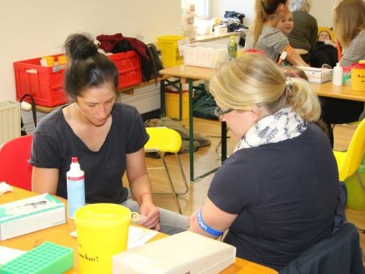 Typisierungen wie hier bei einer Typisierungsaktion in Rankweil können Leben retten. Typisierungen wie hier bei einer Typisierungsaktion in Rankweil können Leben retten.