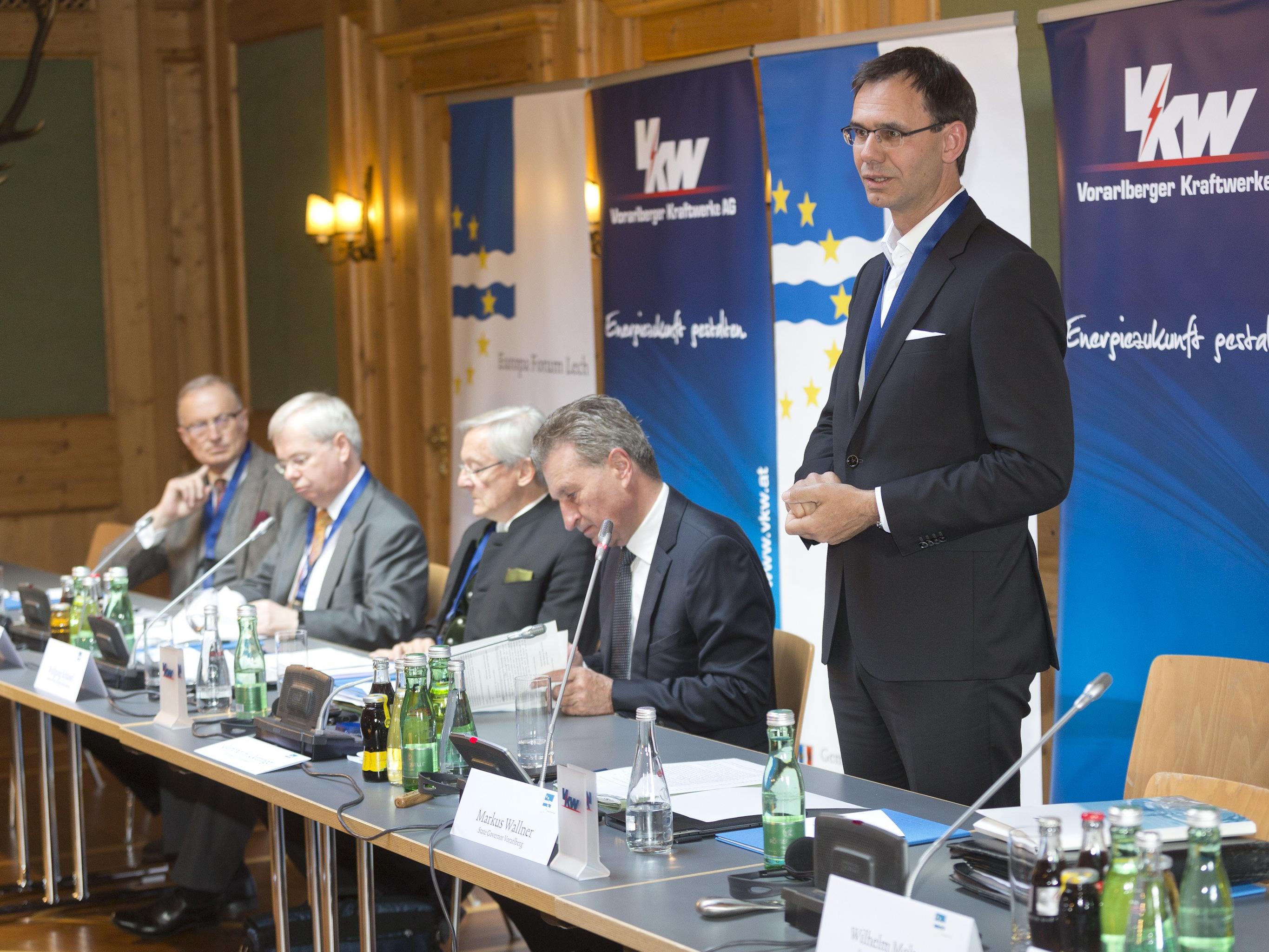 Landeshauptmann Markus Wallner bei der Eröffnung des Europaforum Lech 2017, das zum bereits sechsten Mal unter der Patronanz von EU-Kommissar Günther H. Oettinger stattfindet.