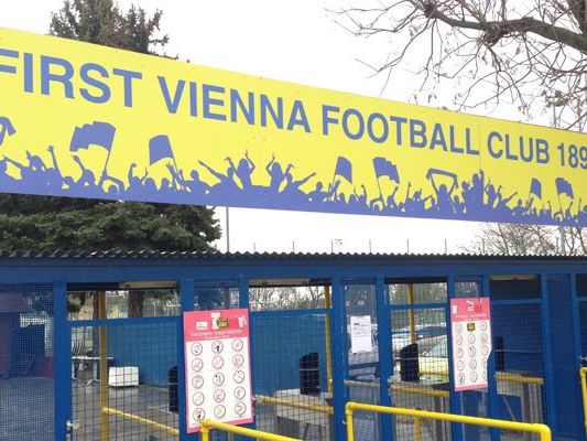 Die Vienna muss zumindest beim kommenden Heimspiel gegen Amstetten die Haupttribüne gesperrt lassen. Die Vienna muss zumindest beim kommenden Heimspiel gegen Amstetten die Haupttribüne gesperrt lassen.