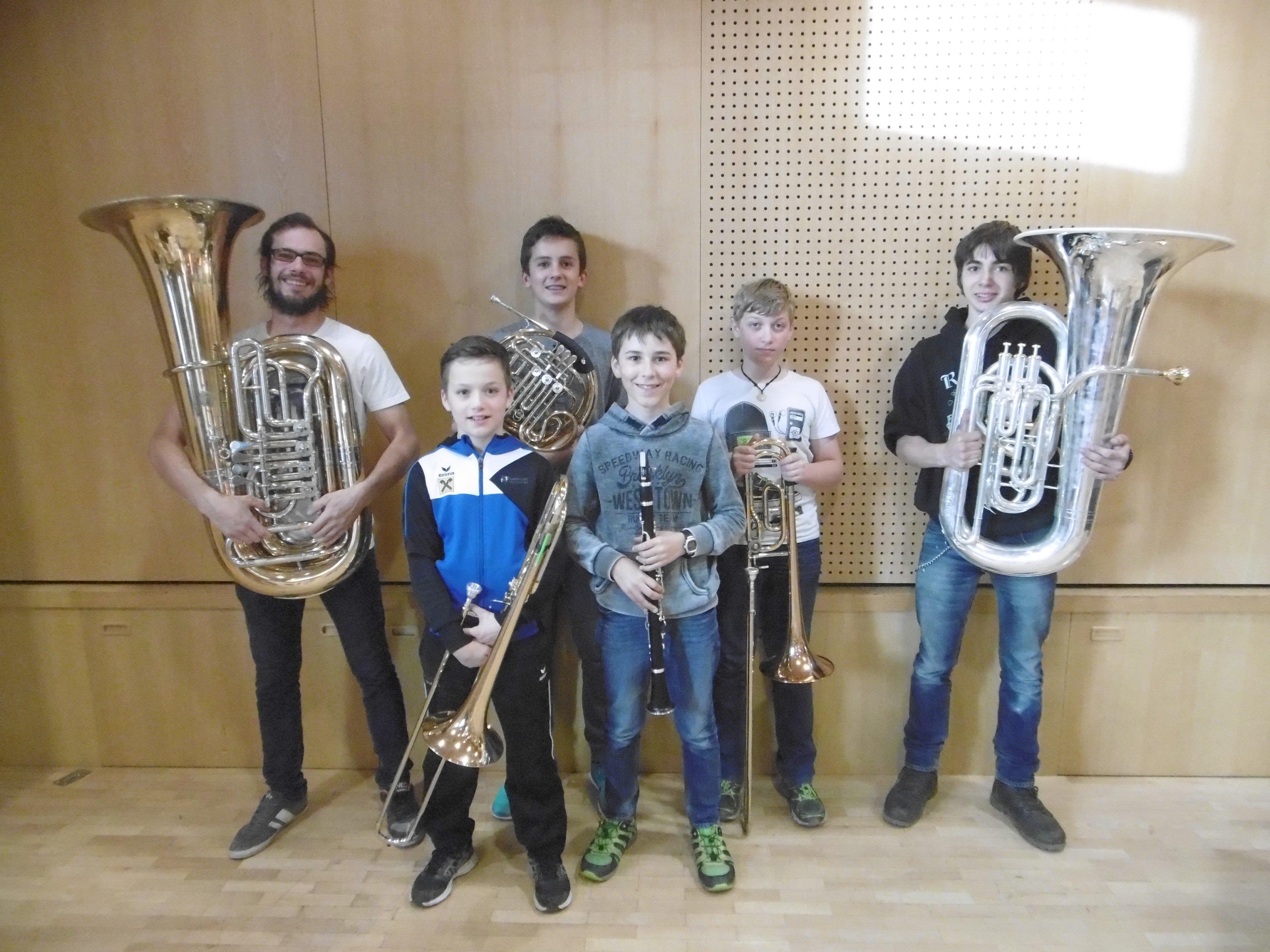 Jugendmusikerleistungsabzeichen für den Bürgermusik-Nachwuchs