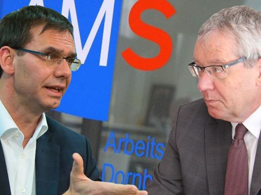 Die Landesregierung um LH Markus Wallner und Landestatthalter Karlheinz Rüdisser gaben die Zahlen zur Jugendarbeitslosigkeit bekannt. Die Landesregierung um LH Markus Wallner und Landestatthalter Karlheinz Rüdisser gaben die Zahlen zur Jugendarbeitslosigkeit bekannt.