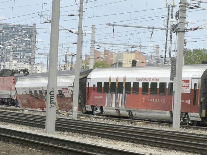 Die Ursache für das Zugunglück ist noch nicht bekannt. Die Ursache für das Zugunglück ist noch nicht bekannt.