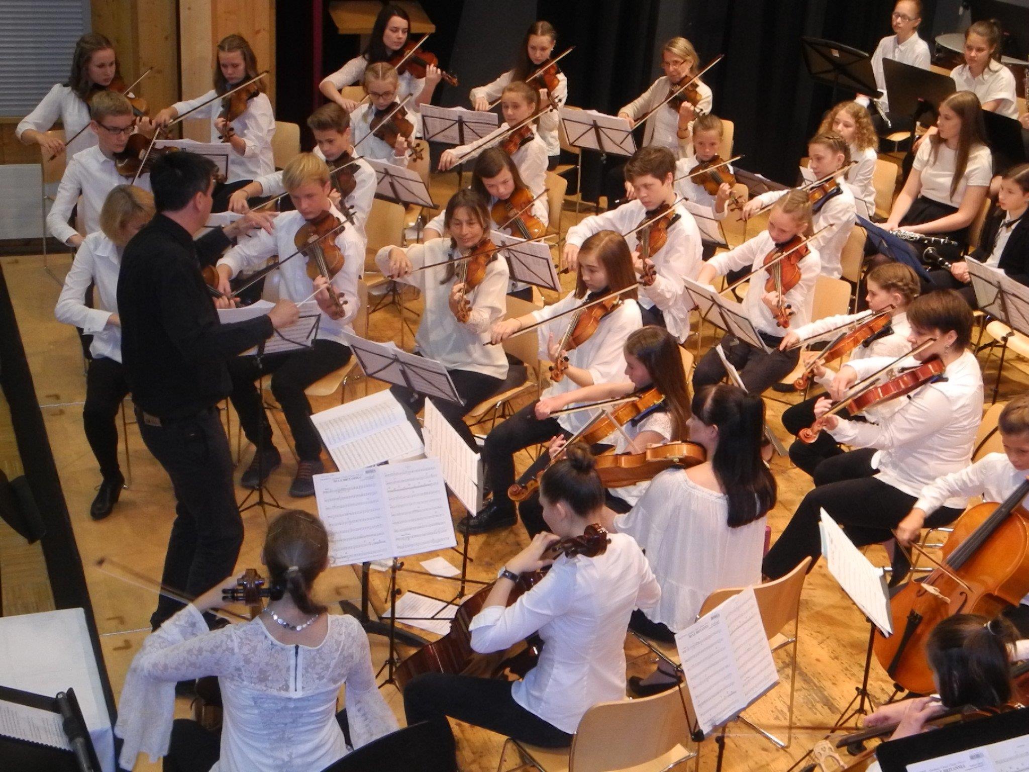 Das Orchester der Musikschule Bregenzerwald zog bei einem begeisternden Konzert alle Register seines Könnens.  