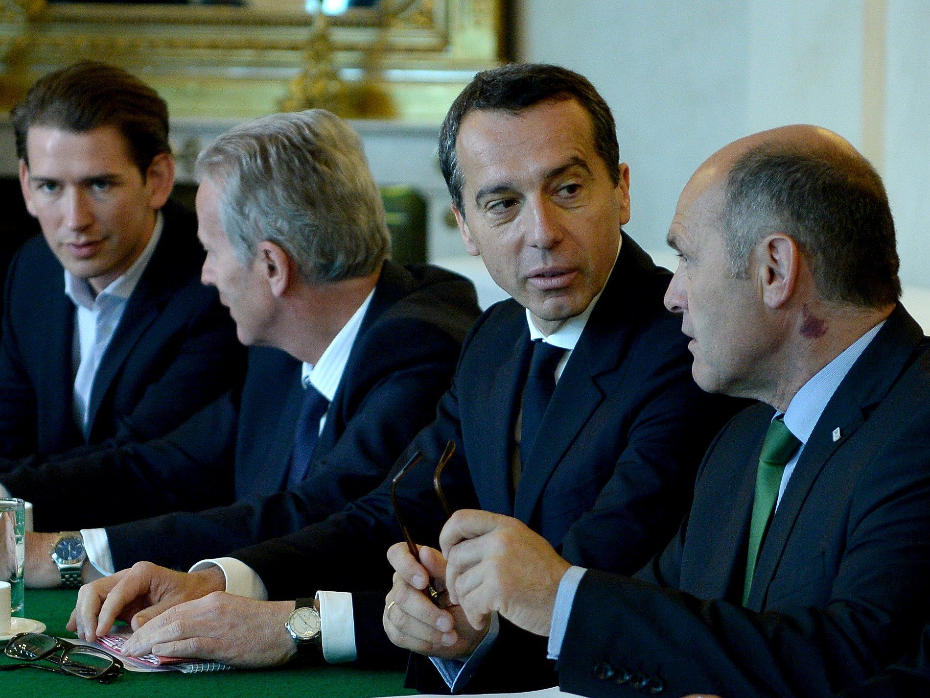 Kern fordert "Vernunft" vom Koalitionspartner. Kern fordert "Vernunft" vom Koalitionspartner.