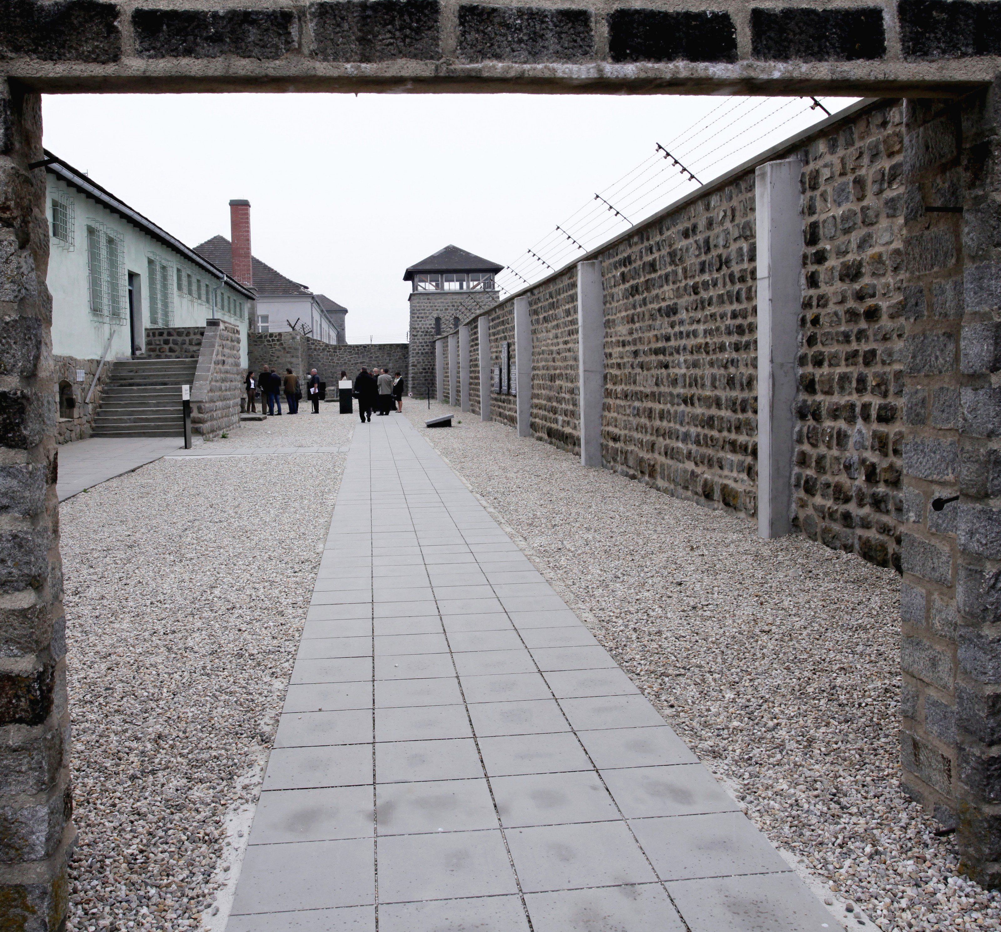 Das Mahnmal soll an die Deportationen von Wien aus in Konzentrationslager der Nazis erinnern. Das Mahnmal soll an die Deportationen von Wien aus in Konzentrationslager der Nazis erinnern.
