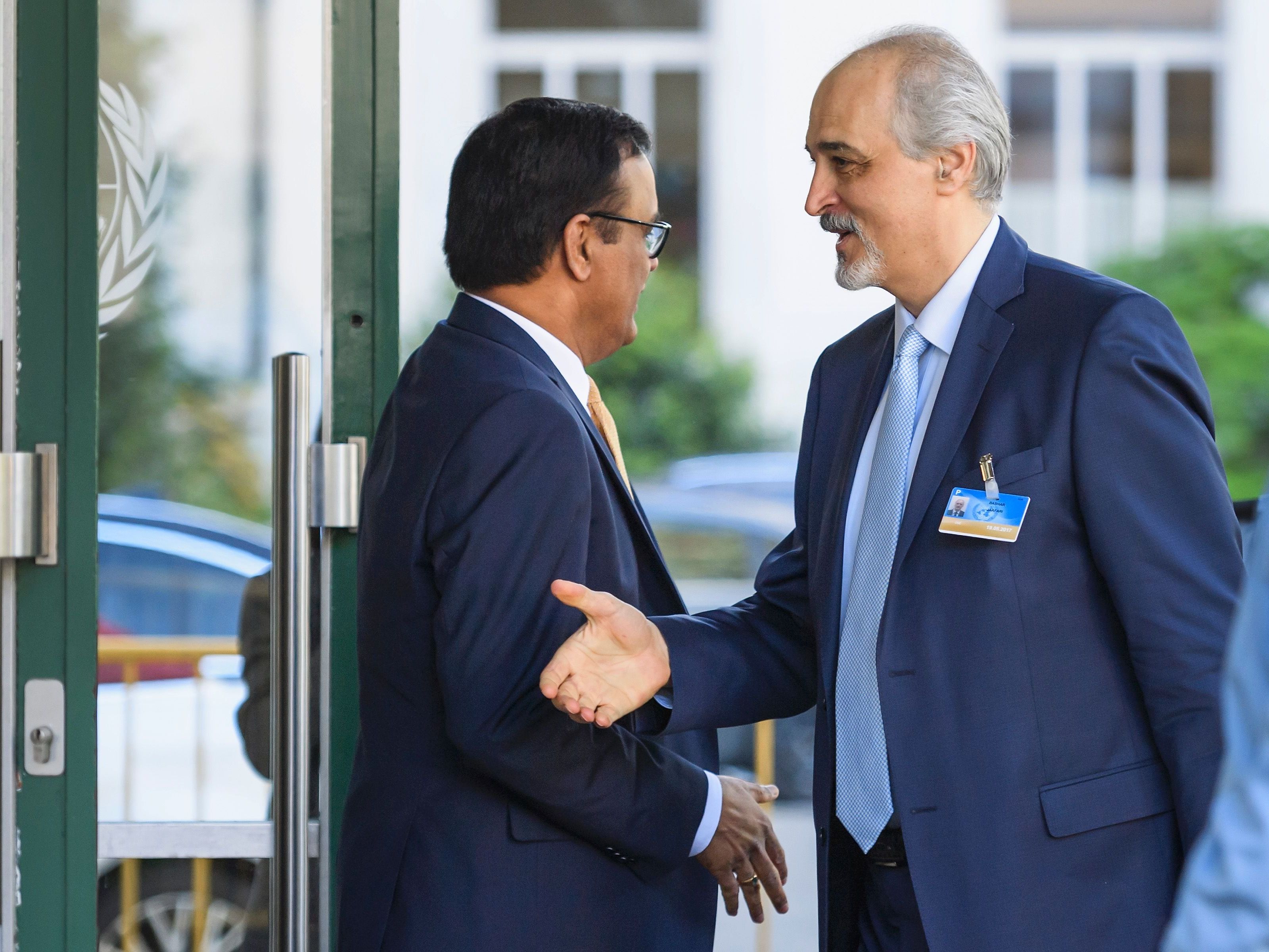 In Genf hat eine neue Runde bei den Syrien-Friedensgesprächen begonnen. In Genf hat eine neue Runde bei den Syrien-Friedensgesprächen begonnen.