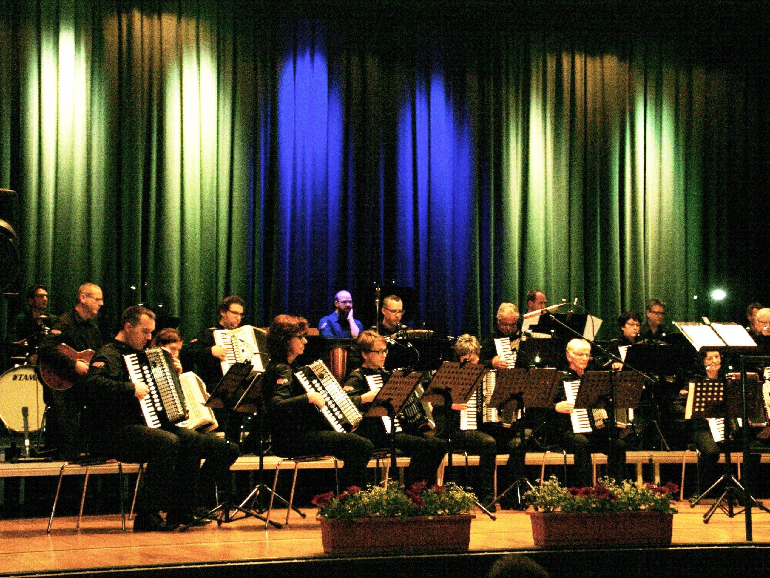 Der Akkordeonclub Altach spielte zum Konzert auf.
